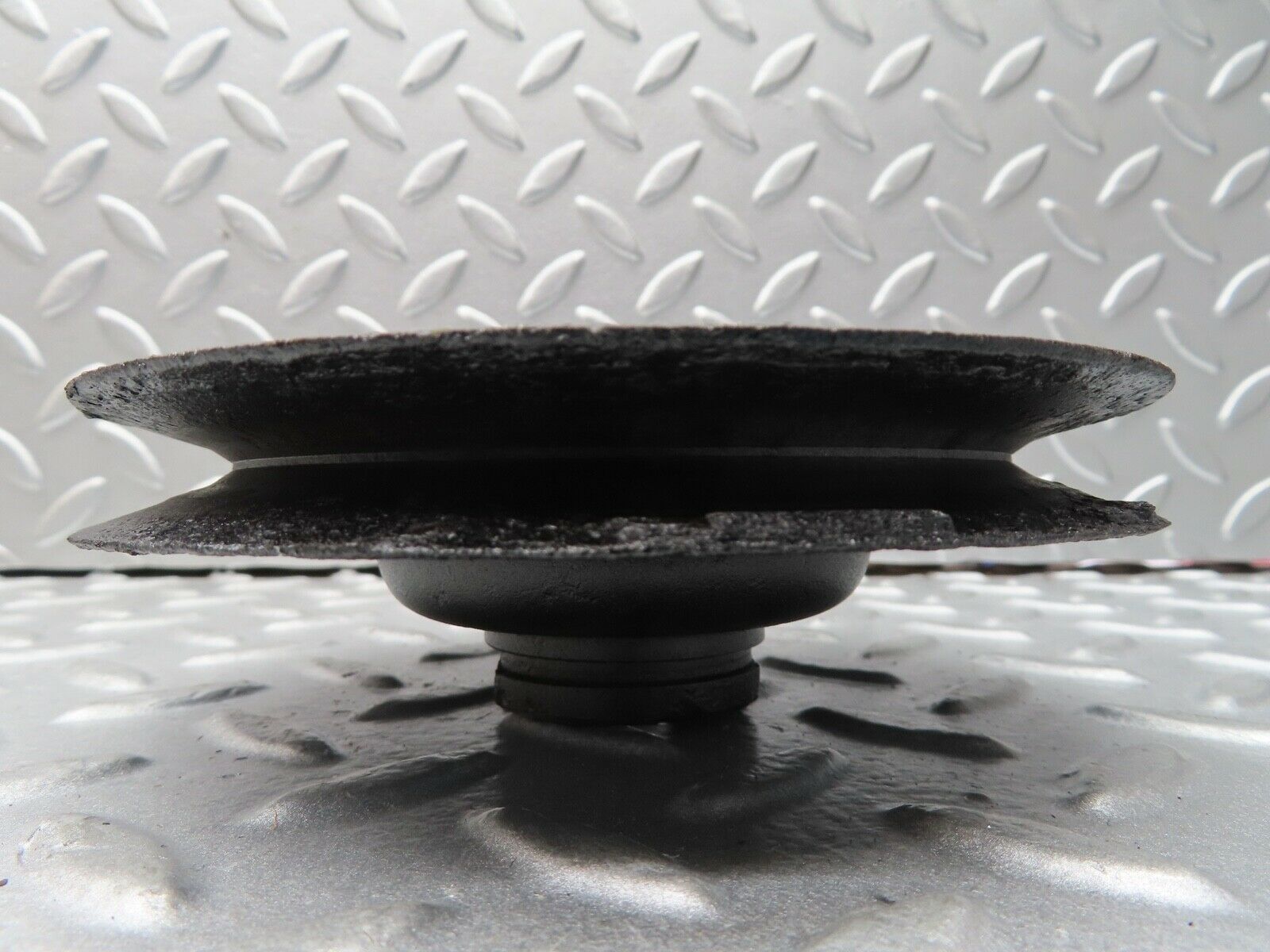 17046 Mercedes-Benz C123 280CE Coupe Power Steering Pump Pulley