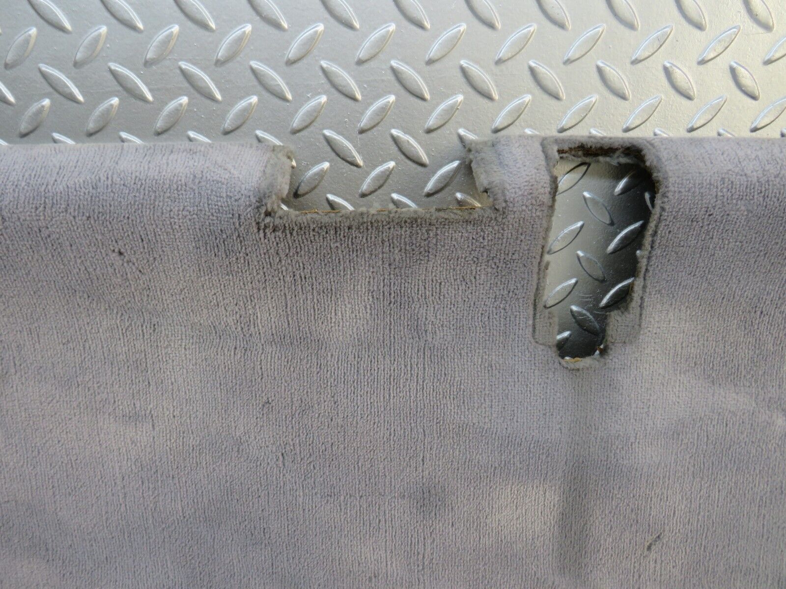 32346 Mercedes-Benz S124 300TE Tailgate Trunk Cover Lining Grey 1247470070