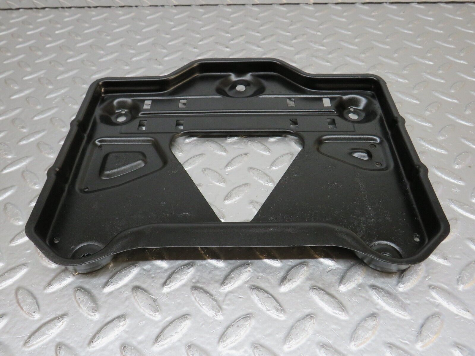 32517 Mercedes-Benz S124 300TE Wagon Battery Tray