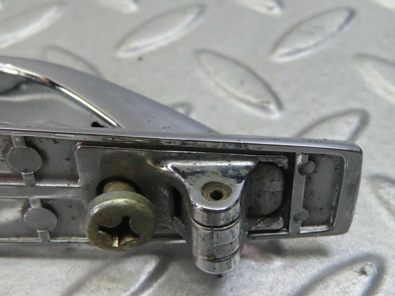 8753 Mercedes-Benz W116 Chrome Door Handle Rear Right 1167600059