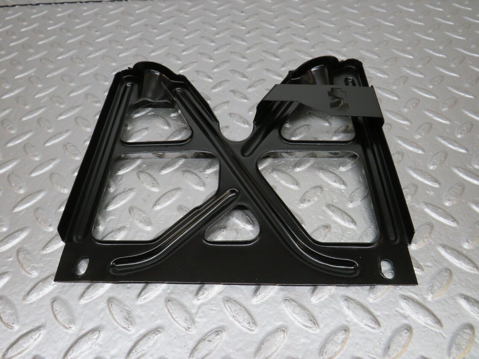 0860 Mercedes-Benz C107 350SLC Coupe Heater Blower Box Bracket Holder