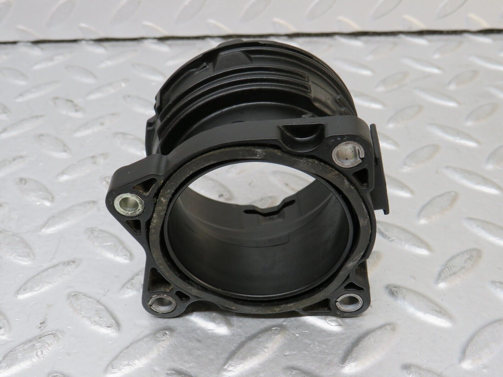 35143 Mercedes-Benz W221 Air Intake Sensor Housing 6420900144