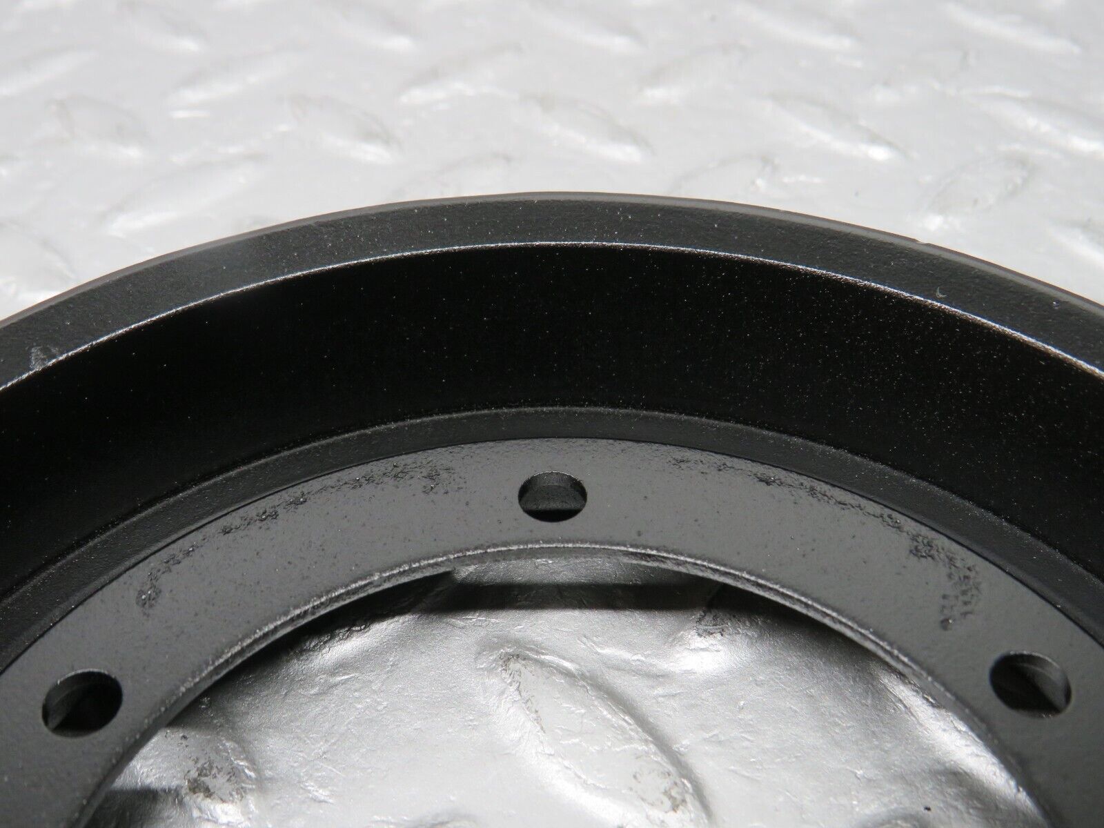 38546 Mercedes-Benz R129 280SL Coupe Crankshaft Pulley