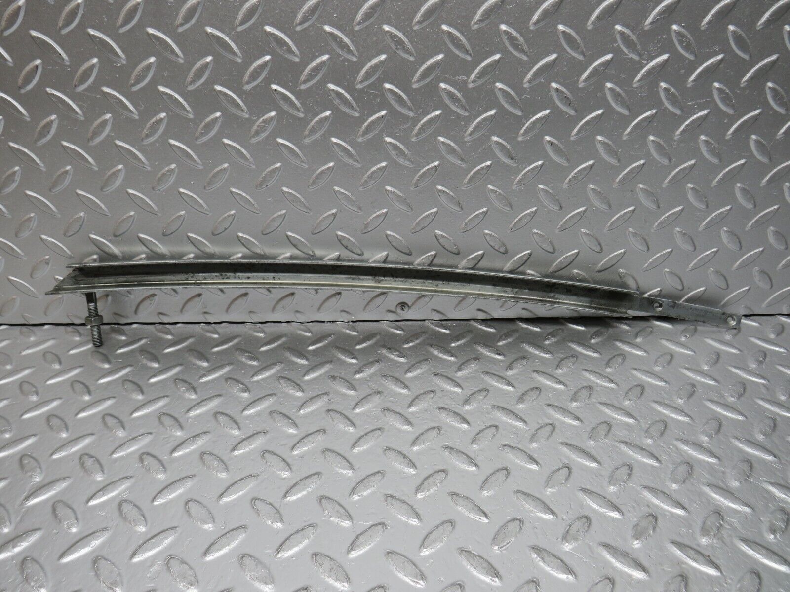 0702 Mercedes-Benz C107 350SLC Coupe Door Window Channel Front Left