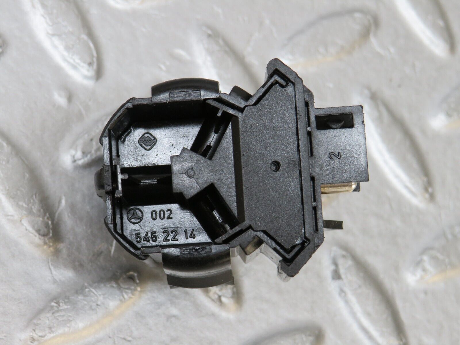 36075 Mercedes-Benz W126 420SE Kick Down Switch 0025452214