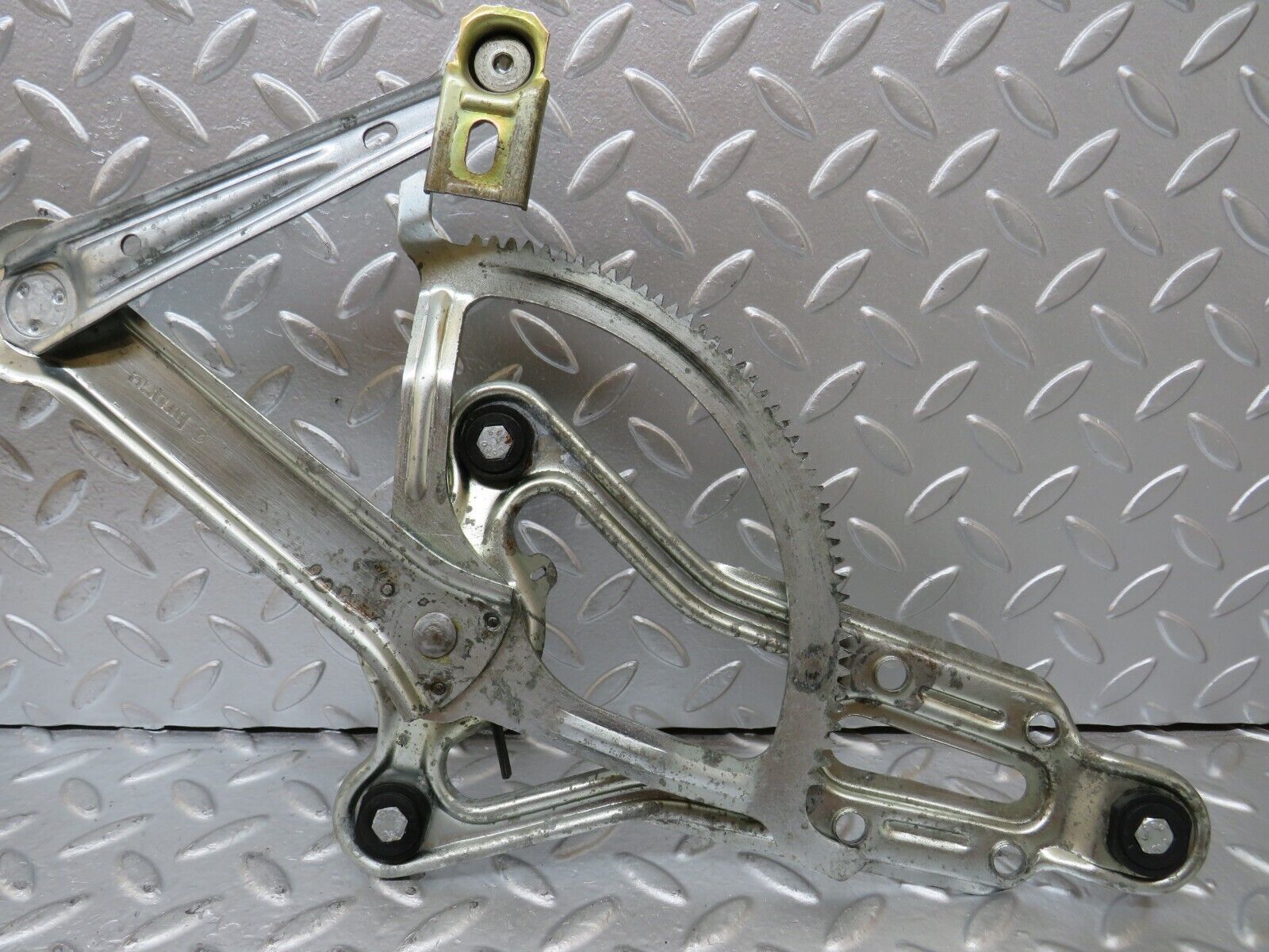 25801 Mercedes-Benz W124 280E Front Left Power Window Regulator