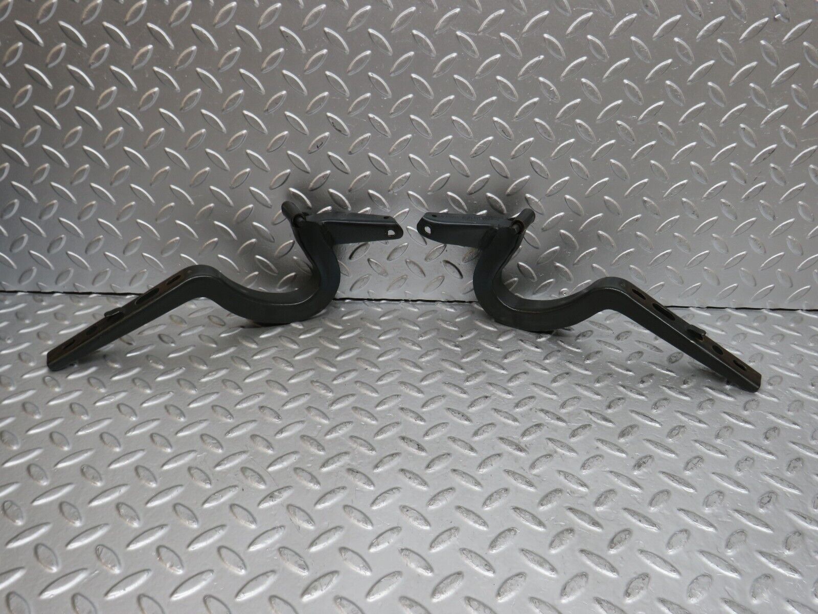 29674 Mercedes-Benz W123 230E Trunk Lid Hinge Pair 1237500187 1237500287