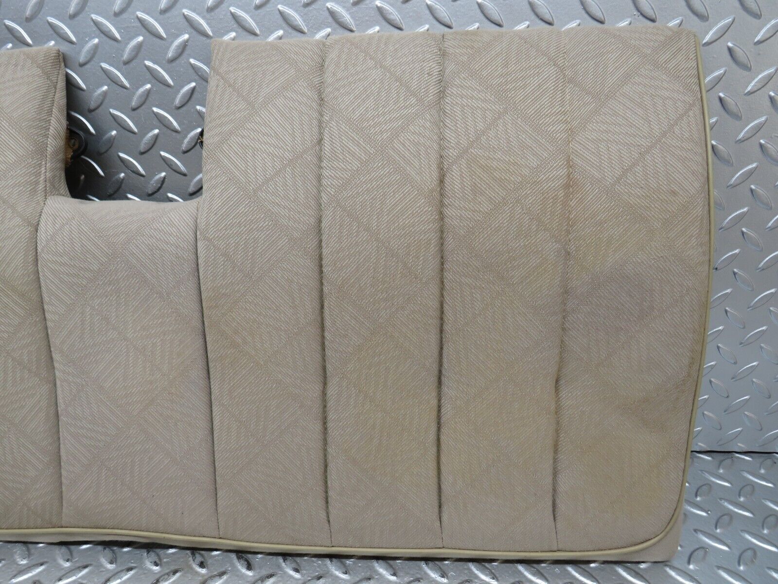 27824 Mercedes-Benz S124 300TE Third Row Seat Bench 1249300016