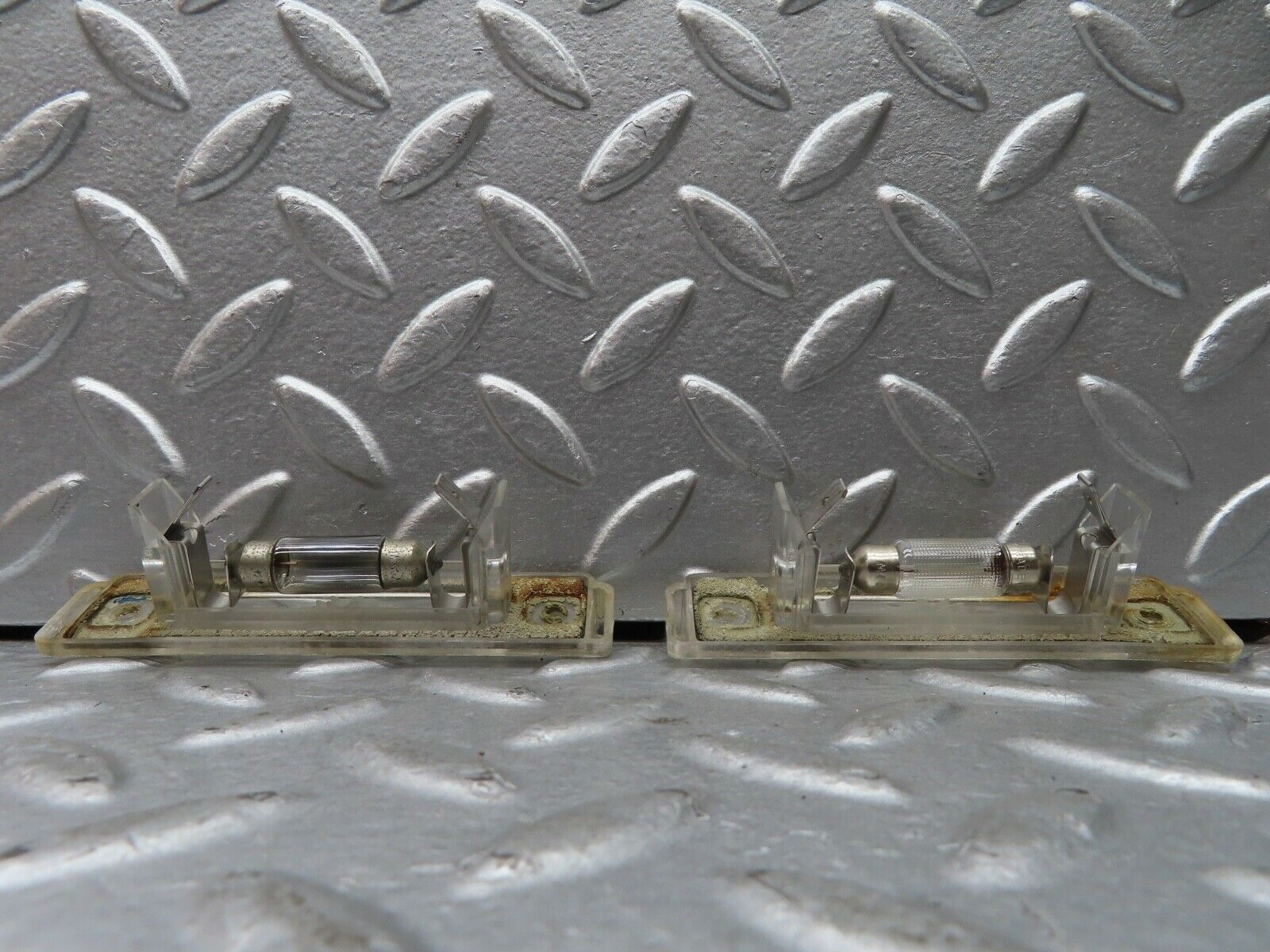 20131 Mercedes-Benz R129 300SL Coupe number Plate Light Pair 1248200756