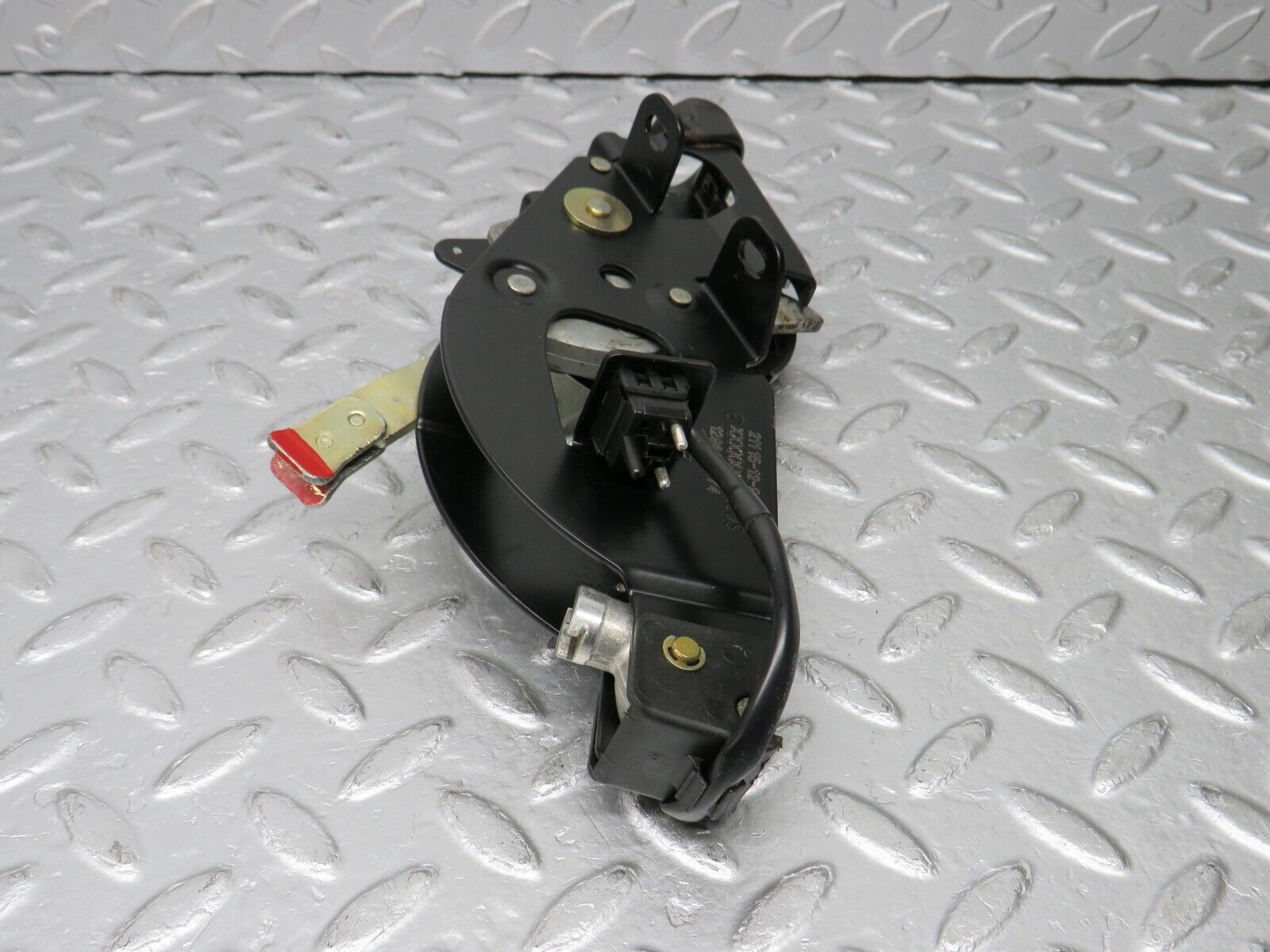 38357 Mercedes-Benz R129 280SL Coupe Rear Right Roof Lock Mechanism 1298001774 1298001274