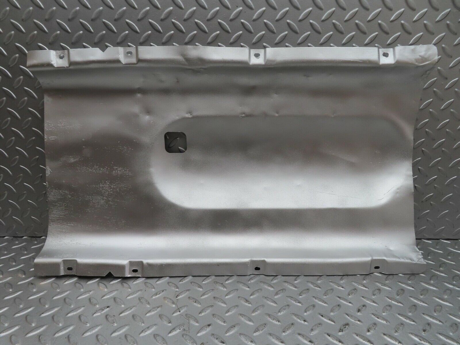 13878 Mercedes-Benz C107 280SLC Exhaust Heat Shield