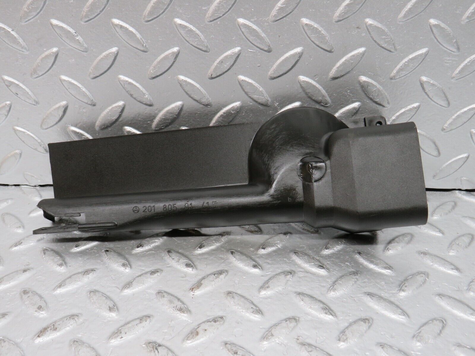 31861 Mercedes-Benz W201 190LE 1.8L Boot Lid Lock Cover 2018050141