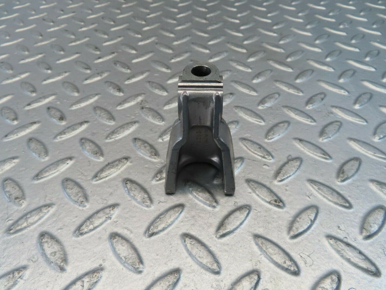 10968 Mercedes-Benz W115 220D Rocker Arm Support 6150550110