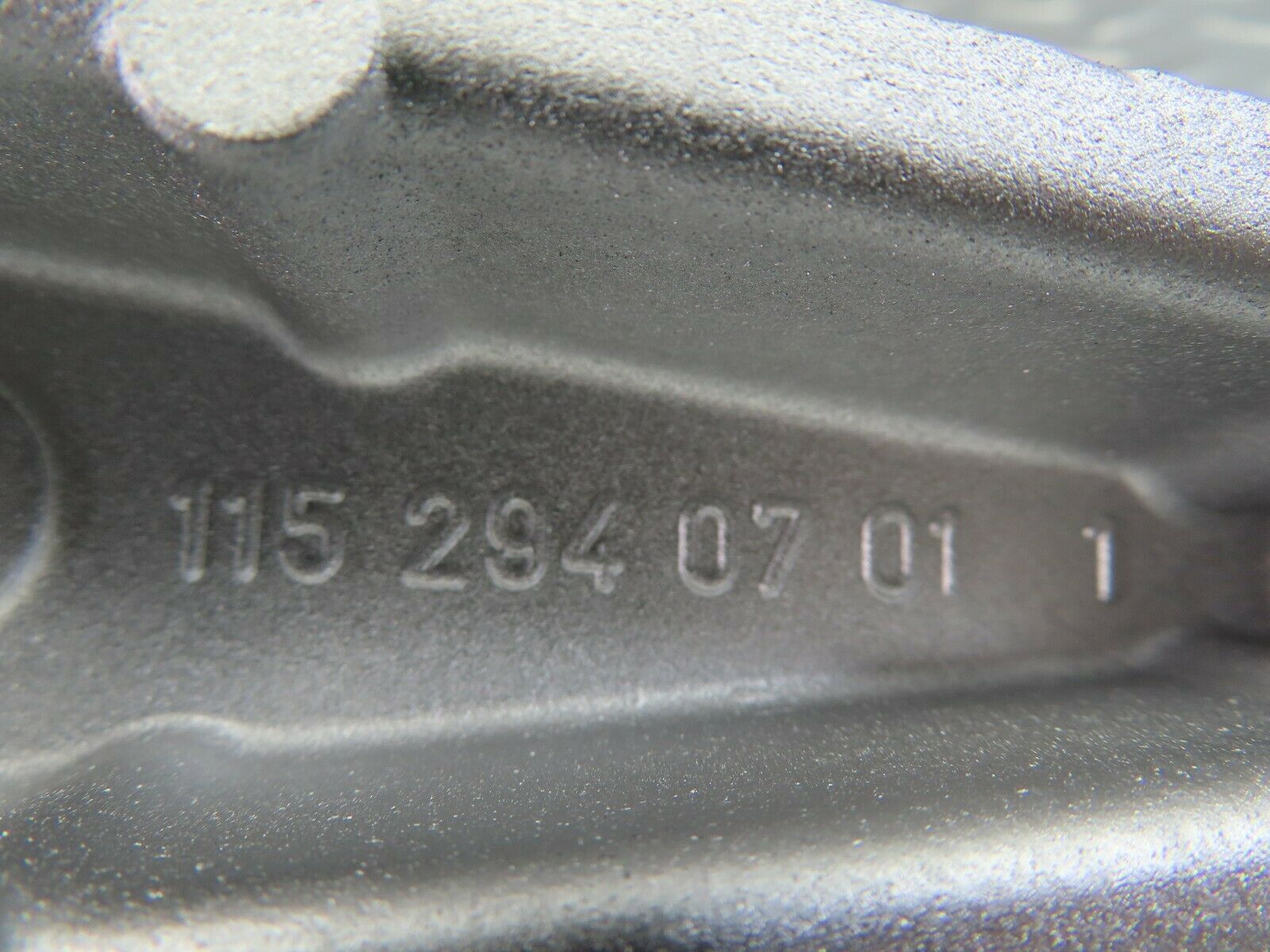 7991 Mercedes-Benz W115 220D Brake Pedal Bracket 1152940701