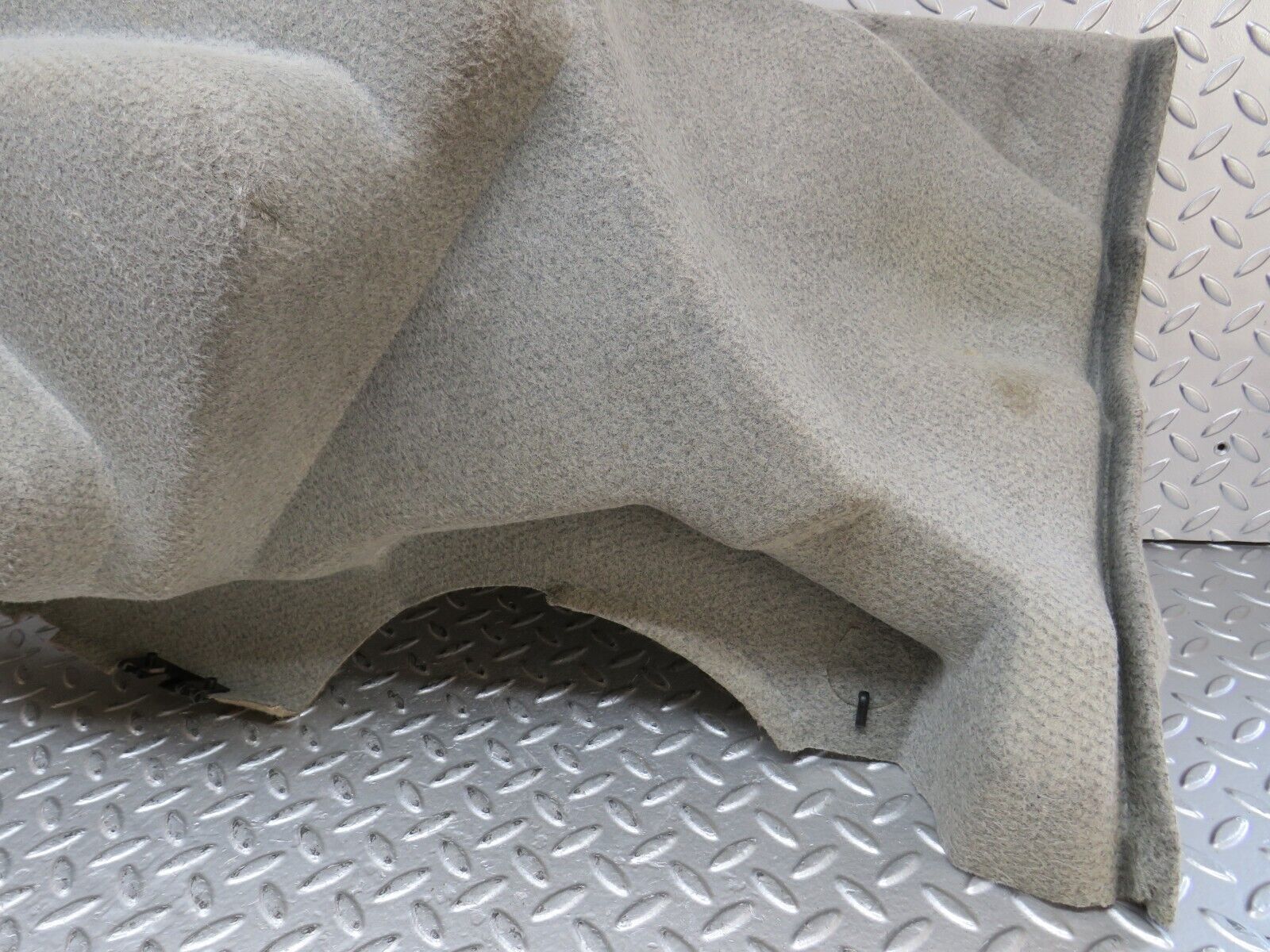 26478 Mercedes-Benz C124 220CE Coupe Trunk Boot Cover Panel Left Side