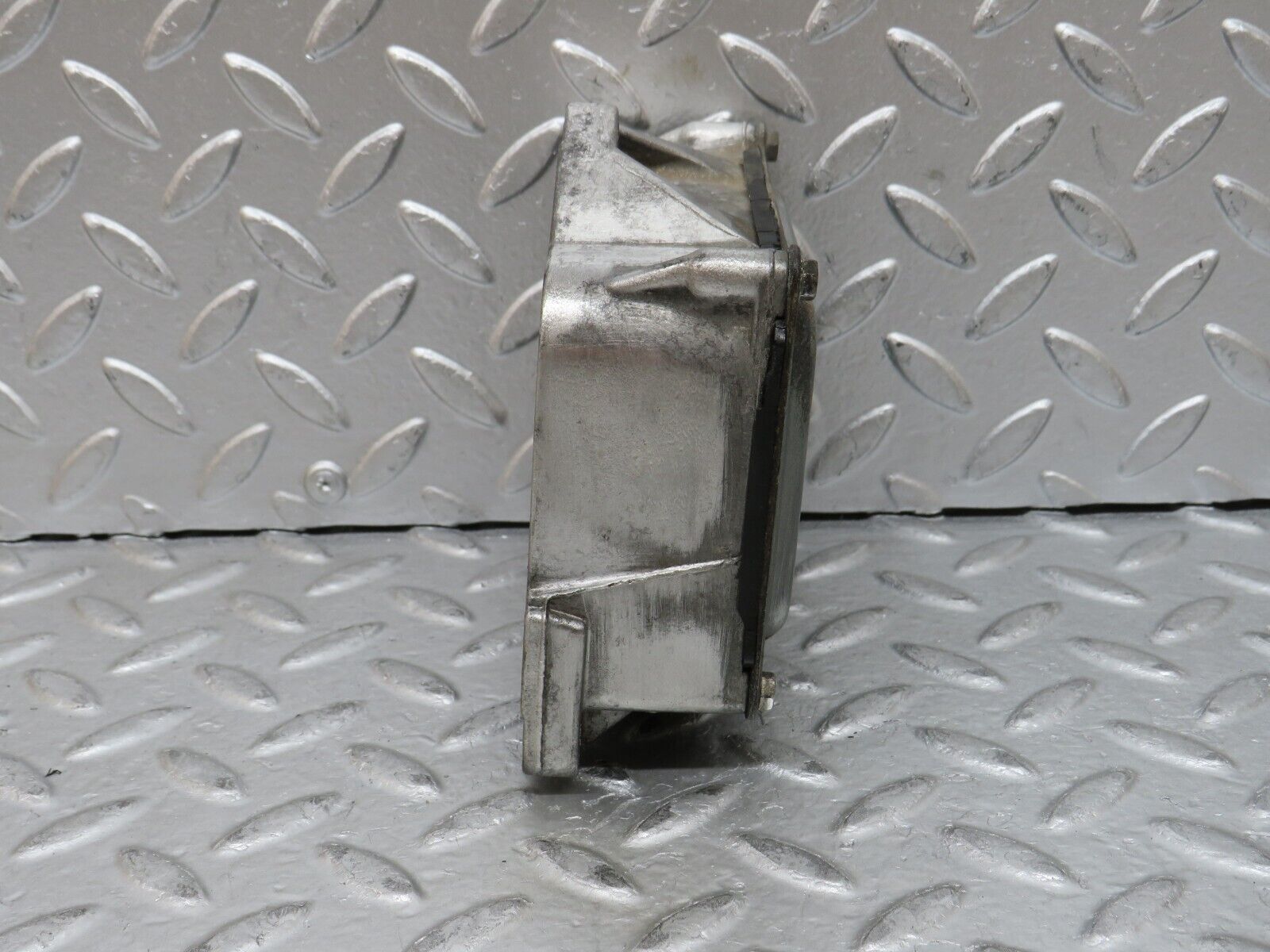 27937 Mercedes-Benz W123 280E Ignition Control Unit 0227100001