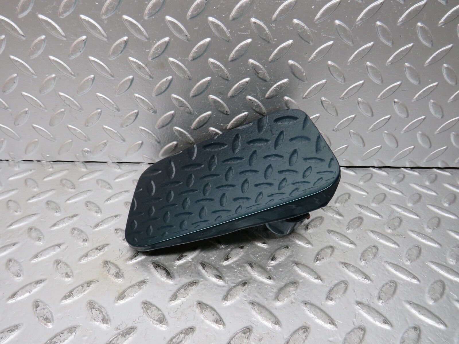 27603 Mercedes-Benz S124 300TE Wagon Fuel Tank Flap Cap 1245841039