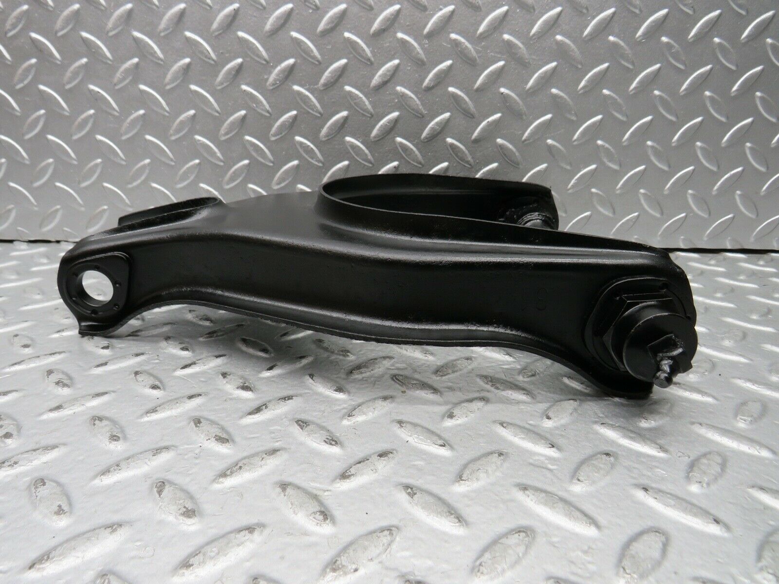 21936 Mercedes-Benz W121 190b Ponton Front Left Upper Control Arm