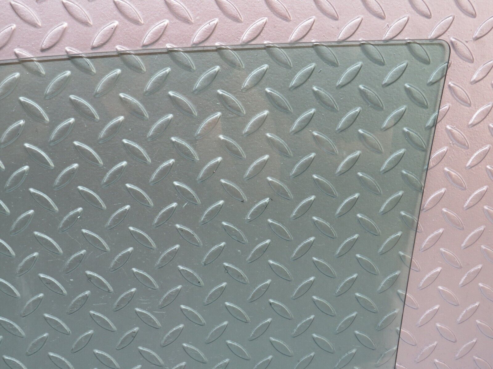 36038 Mercedes-Benz W126 420SE Front Right Door Window Glass