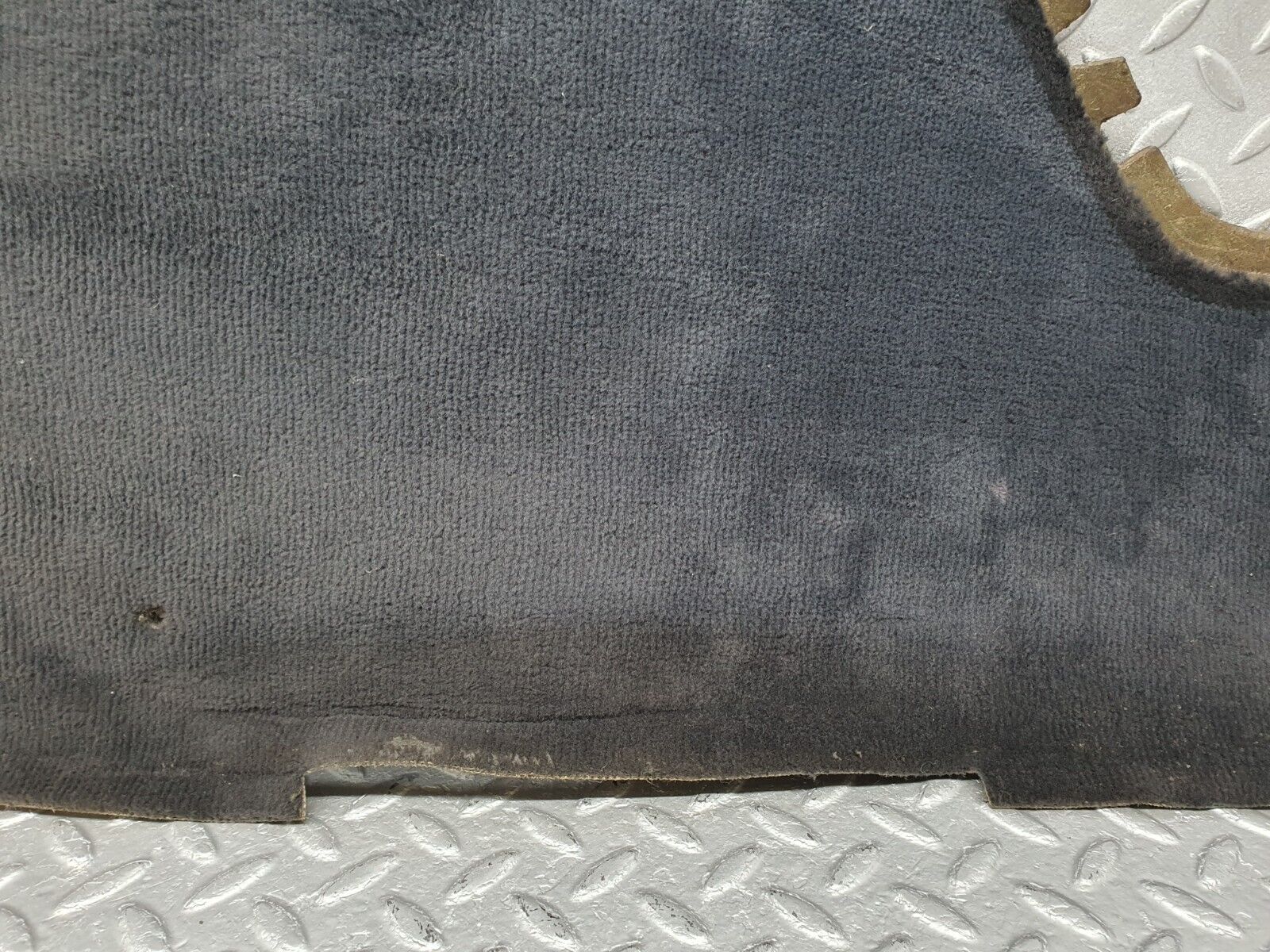 40721 Mercedes-Benz W123 300D Centre Console Carpet Left Side Black