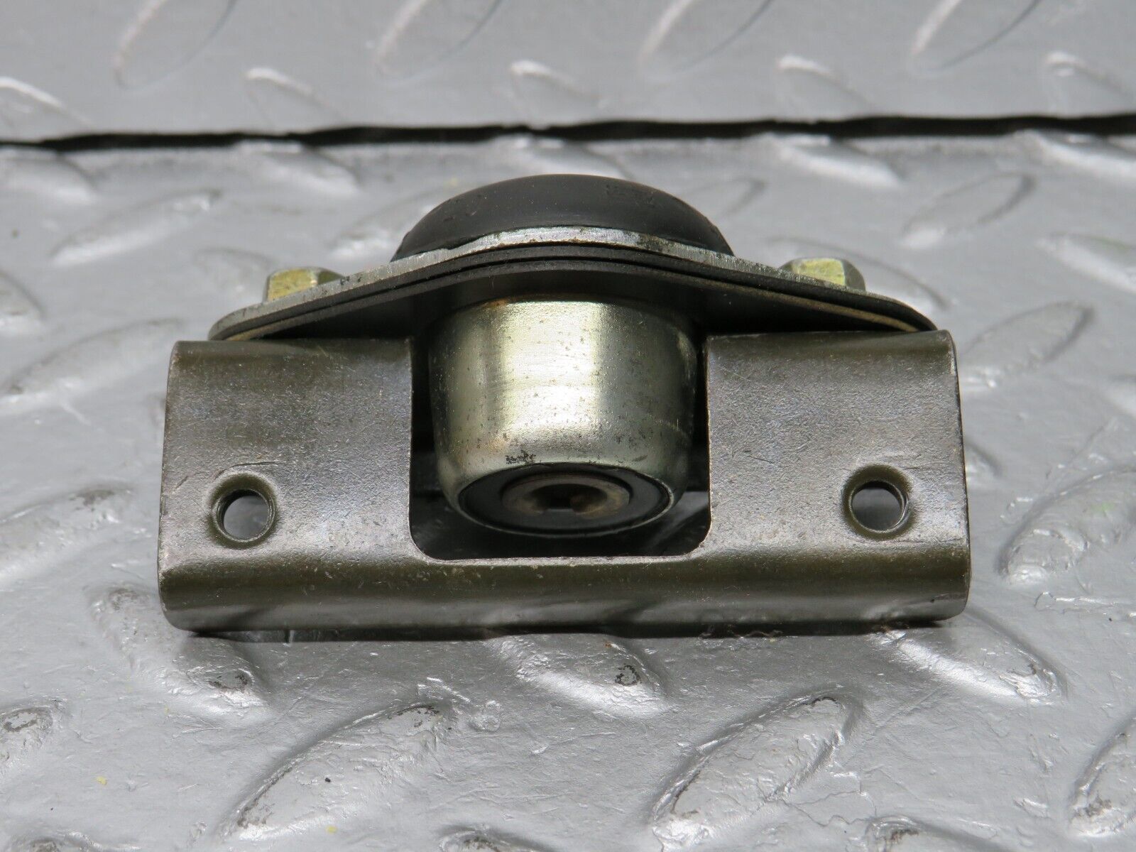 39723 Mercedes-Benz R129 320SL Coupe Roof Lock Latch 1296300320