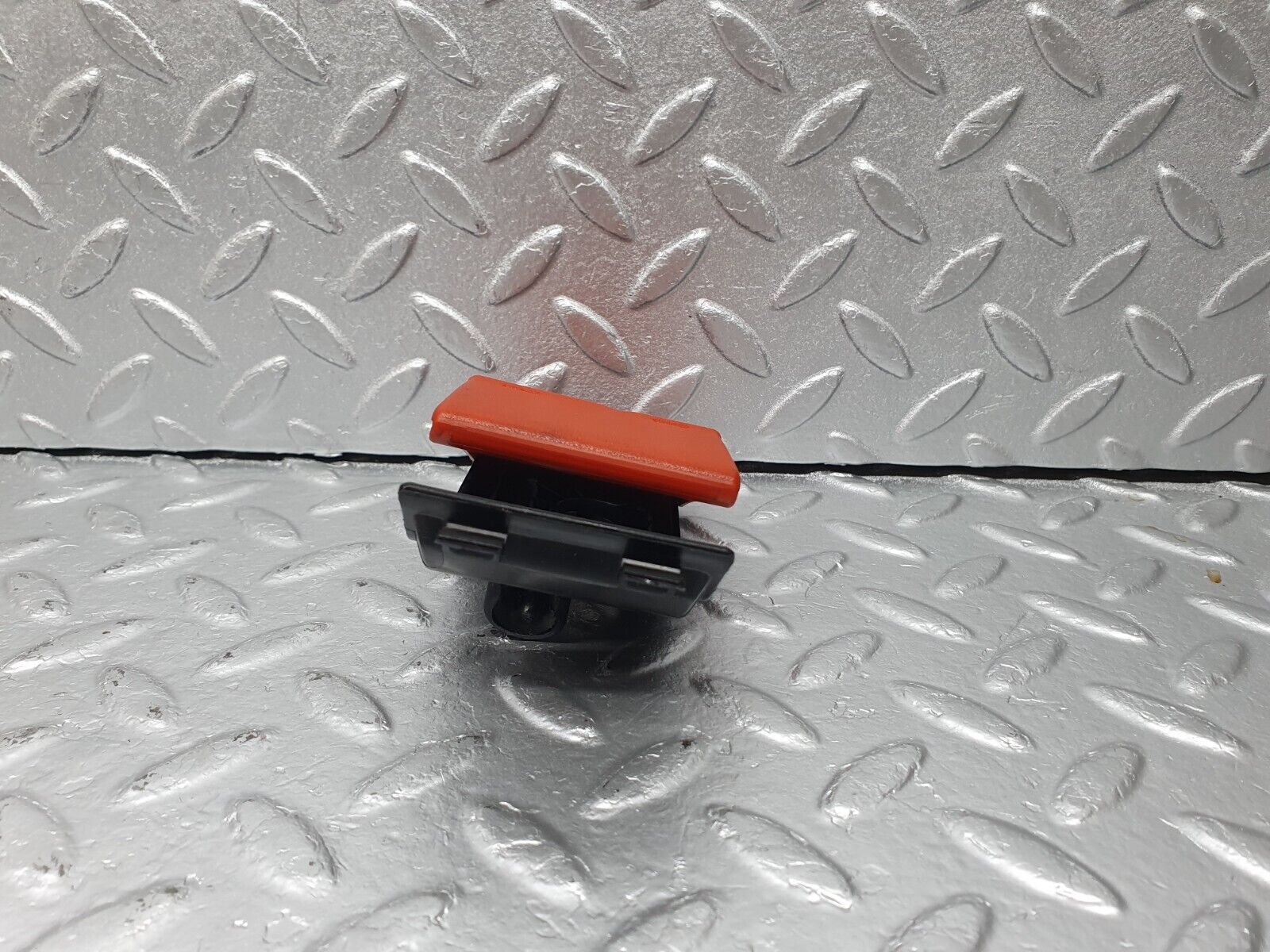 41256 Mercedes-Benz W126 300SE Hood Opener Bonnet Opener Release