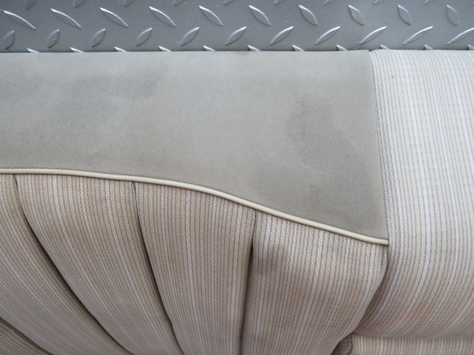 34234 Mercedes-Benz W124 260E Rear Seat Beige 1249200016 1249200050