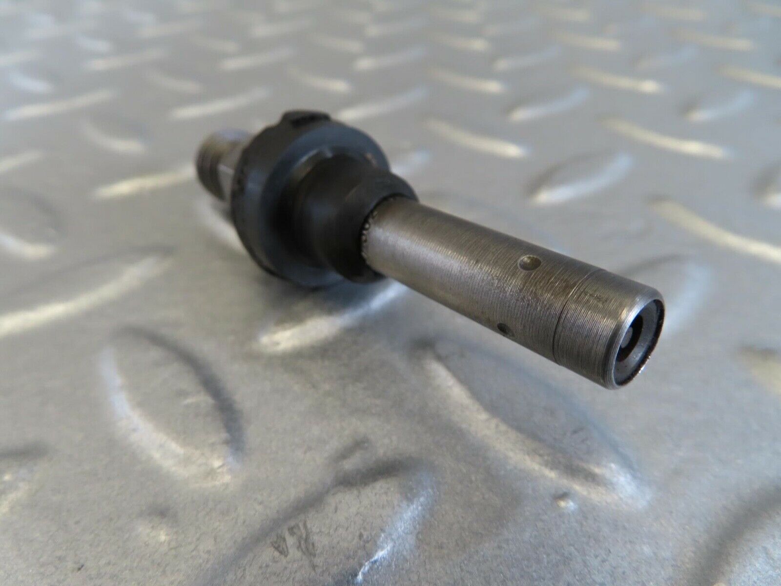 14031 Mercedes-Benz C107 280SLC Fuel Injector Bosch 0437502010