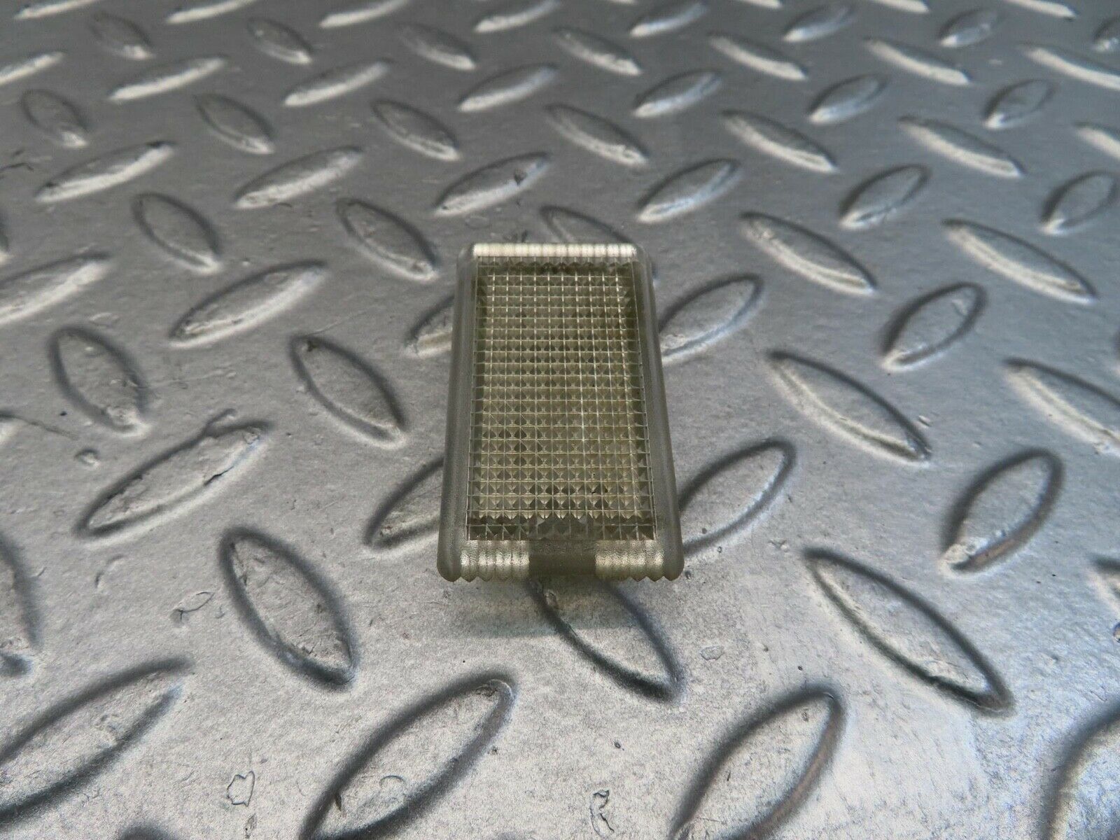 10935 Mercedes-Benz W123 230E Glove Box Light