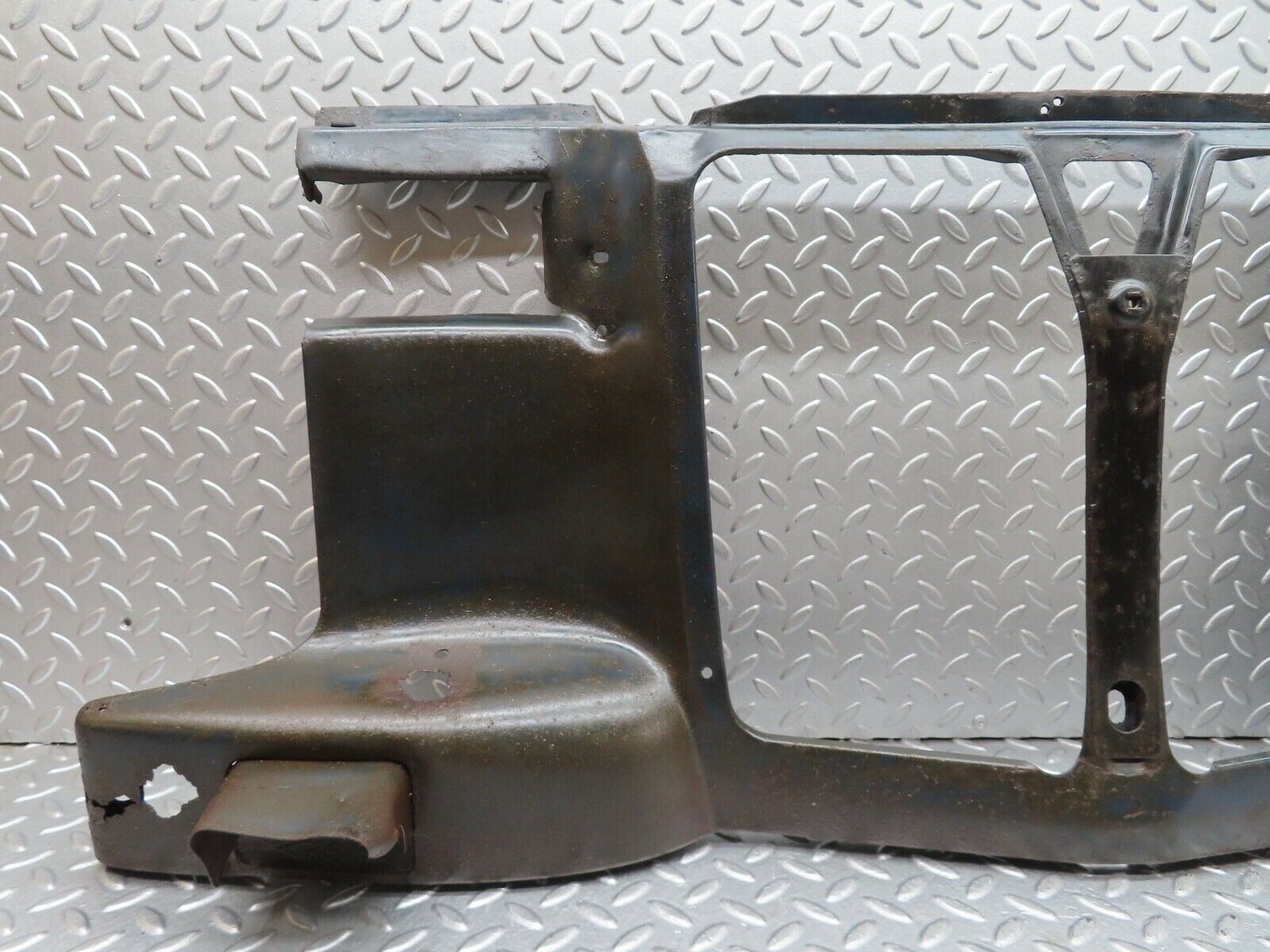 18713 Mercedes-Benz W120 W121 Ponton Front Panel