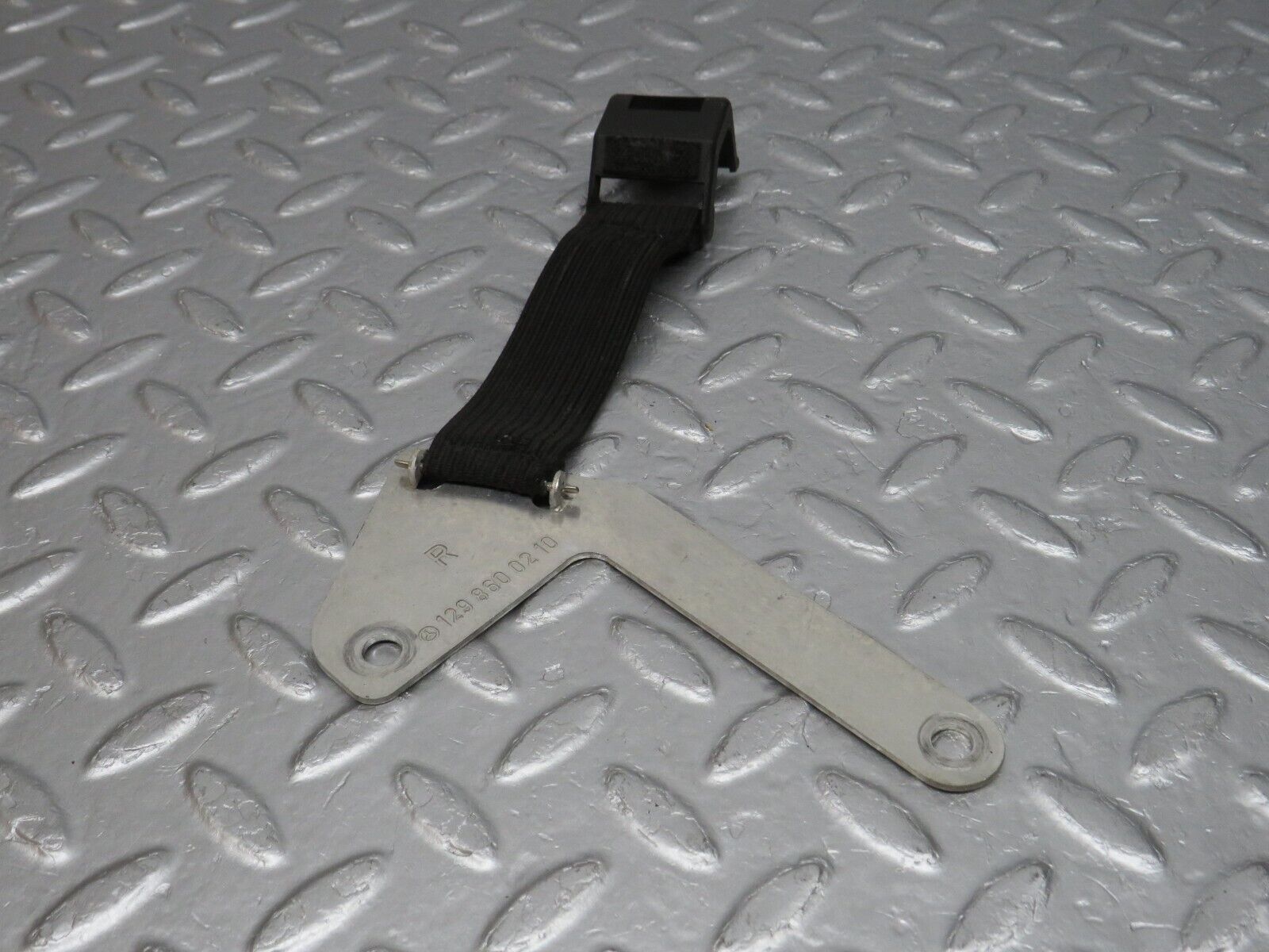 39783 Mercedes-Benz R129 320SL Coupe Wind Deflector Cover Right