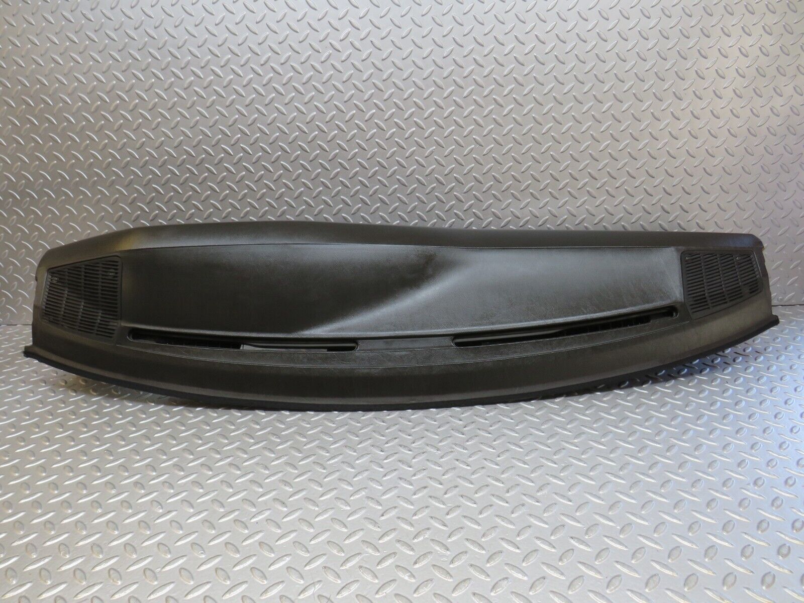 36490 Mercedes-Benz W201 190E 2.0L Dashboard Black
