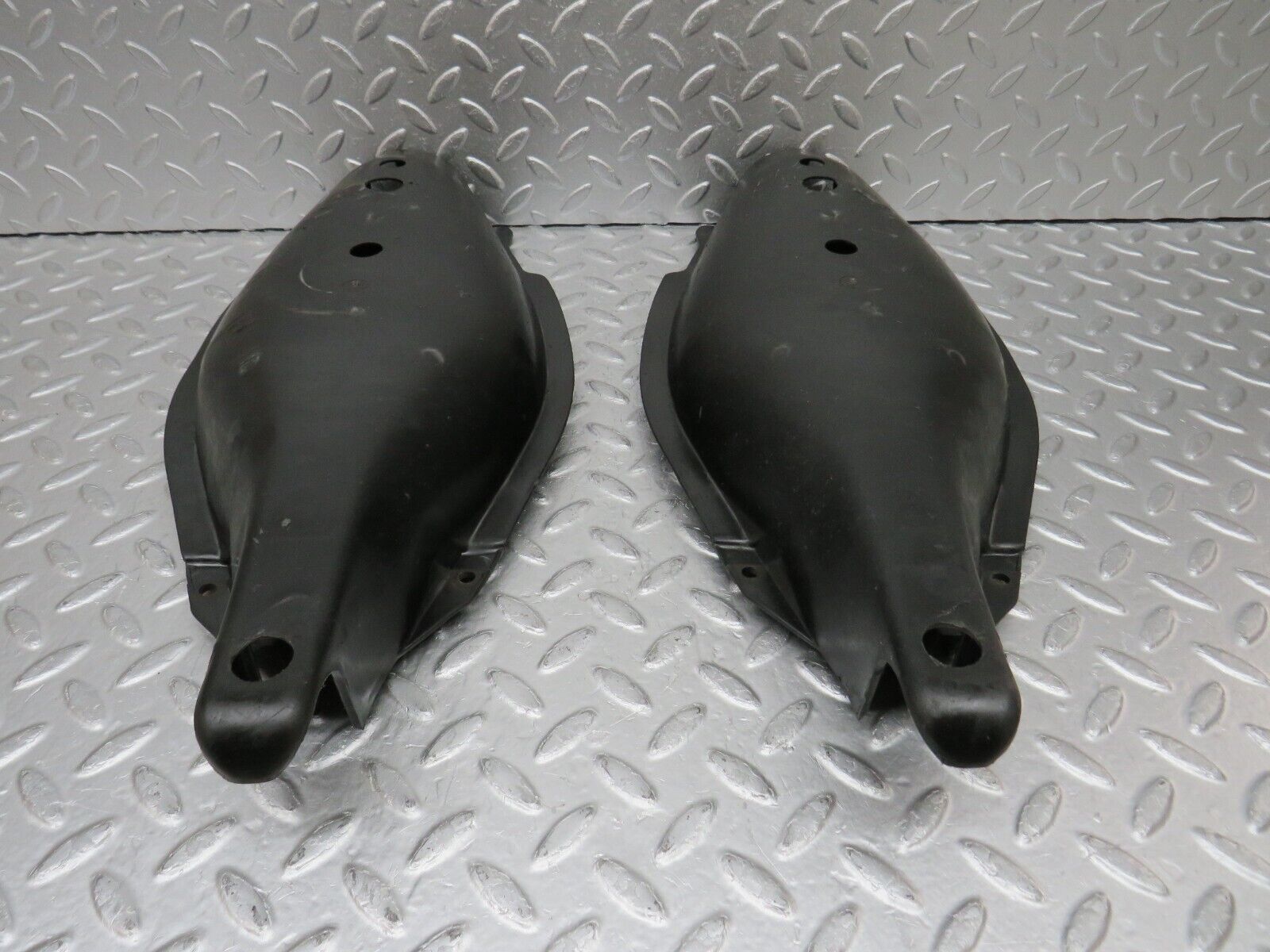 34793 Mercedes-Benz W210 320E Rear Control Arm Cover Pair 2033520088