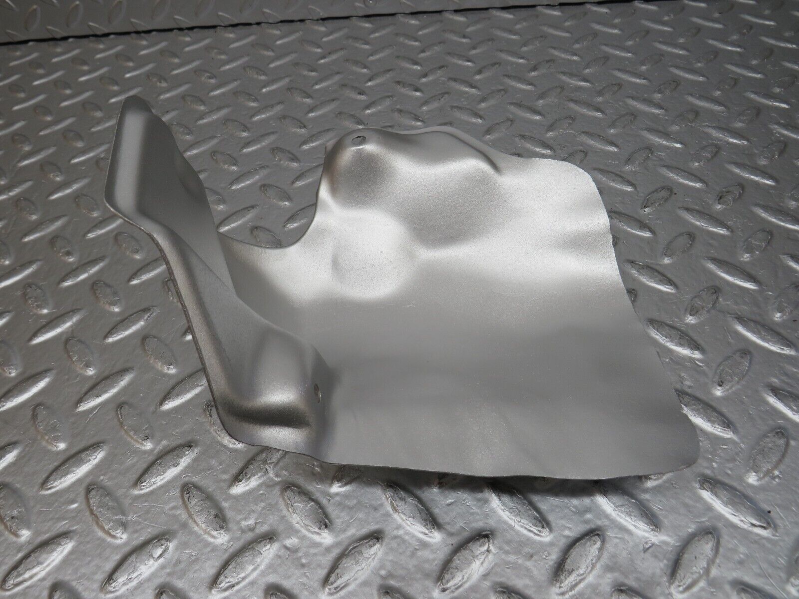 32524 Mercedes-Benz S124 300TE Wagon Exhaust Heat Shield