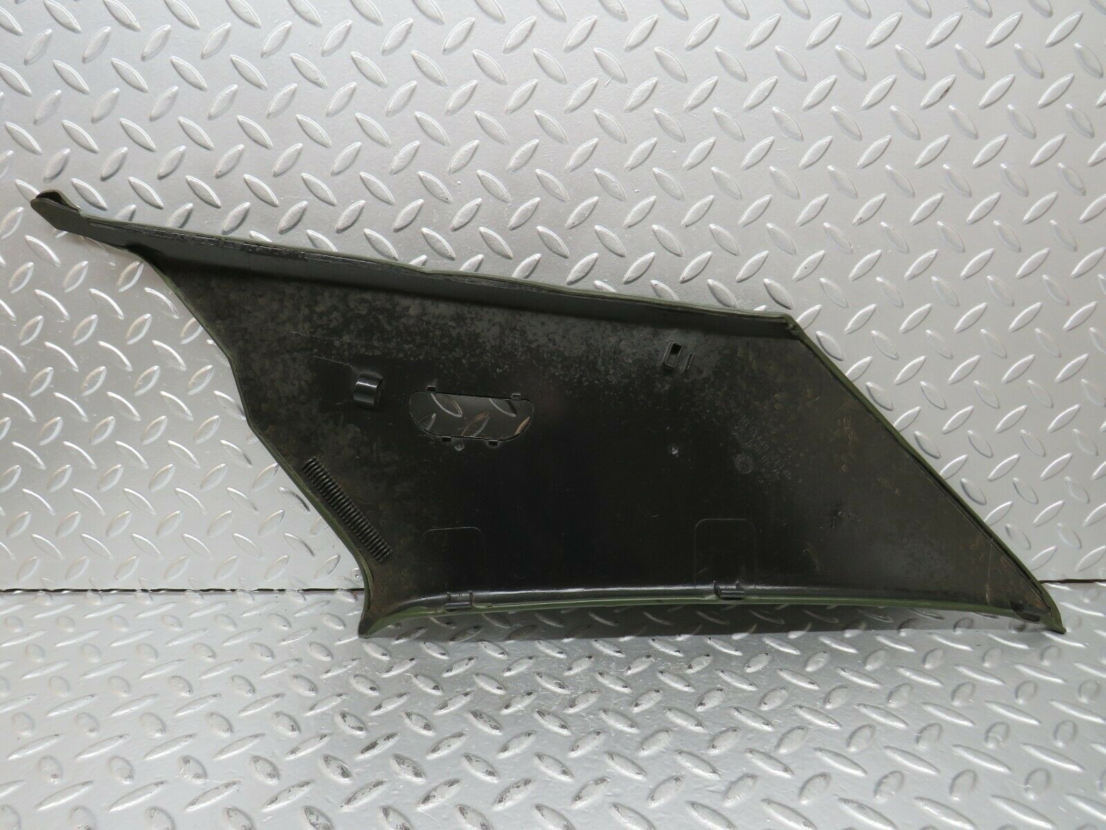 23707 Mercedes-Benz W123 C Pillar Cover Right Side Green 1236900425