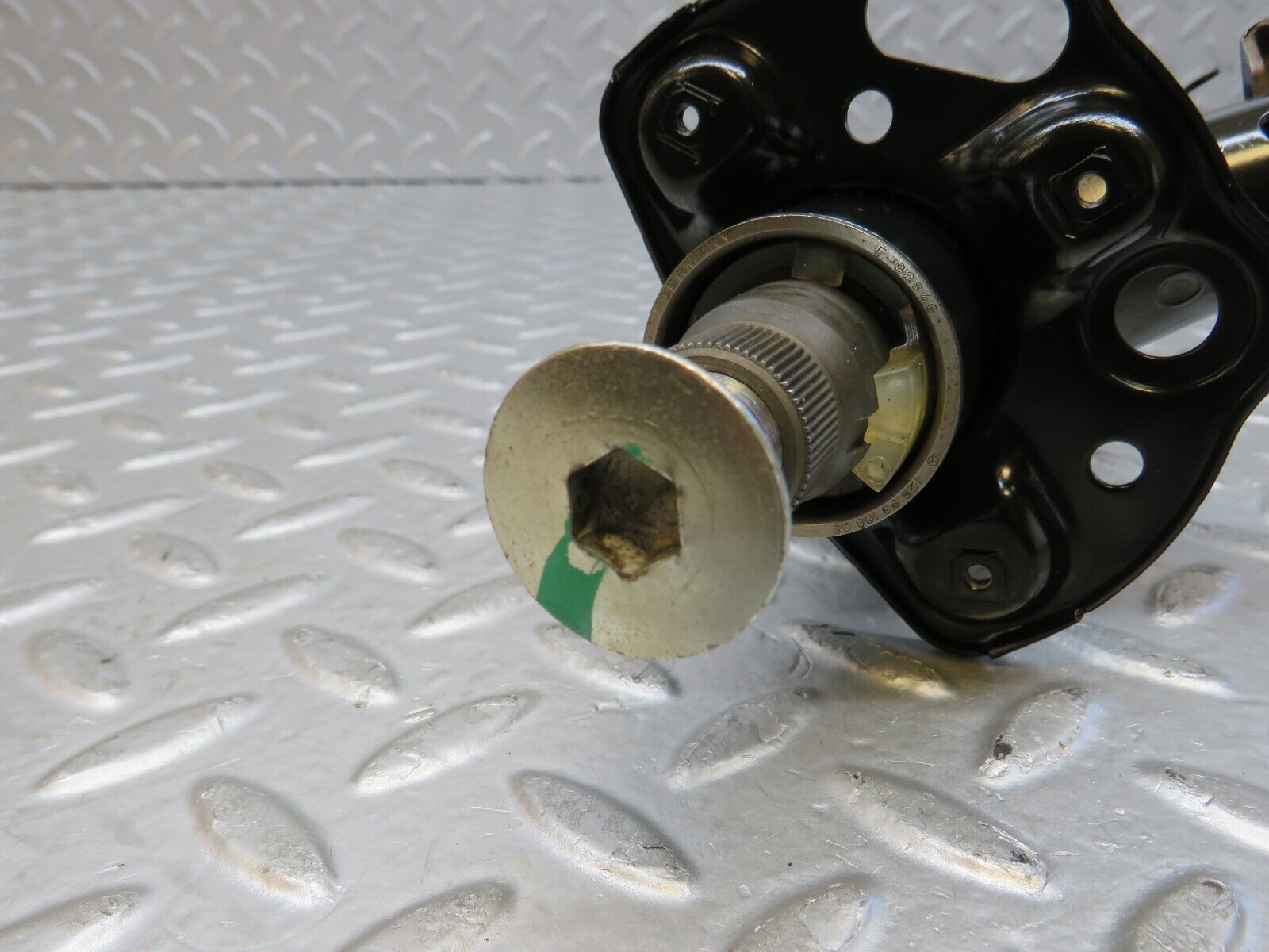 36498 Mercedes-Benz W201 190E 2.0L Steering Column