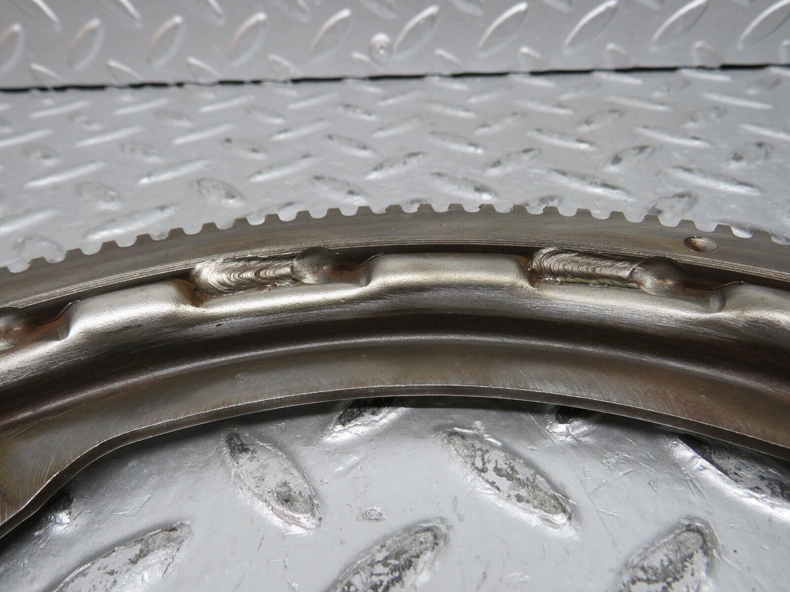 32072 Mercedes-Benz W123 230E Flywheel Starter Ring