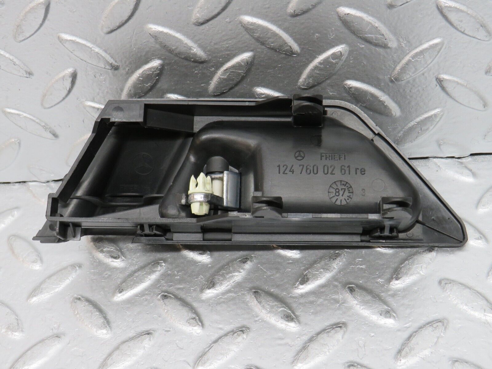 32442 Mercedes-Benz S124 300TE Front Right Interior Door Handle 1247600261