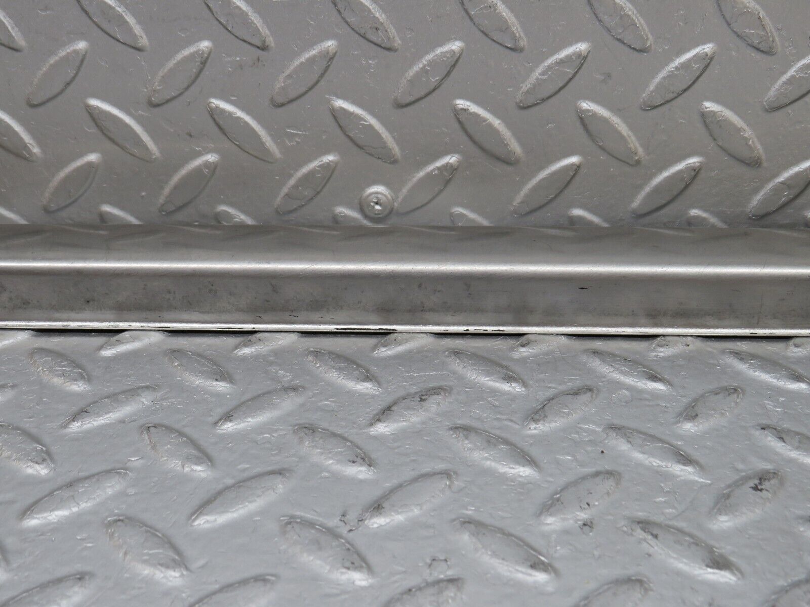 35766 Mercedes-Benz W108 Front Right Door Sill Chrome