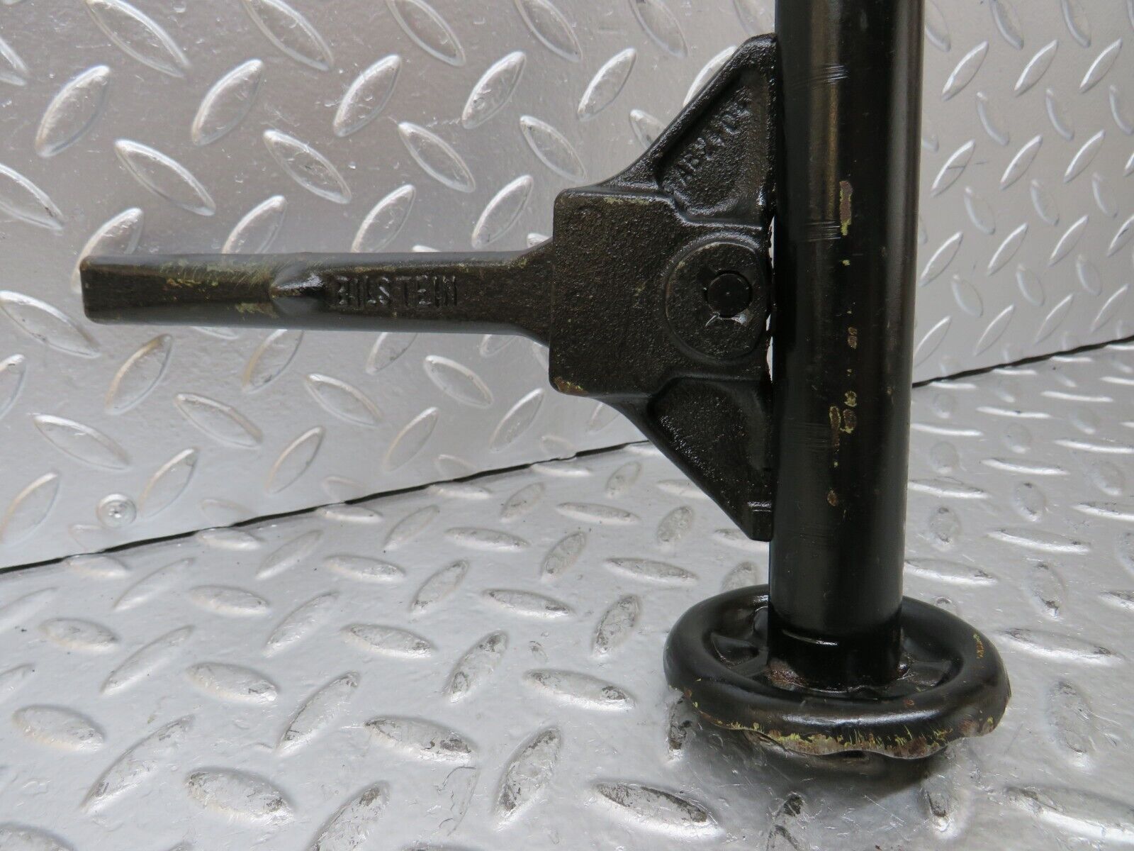 26275 Mercedes-Benz W116 450SE Car Jack Bilstein 1235830215