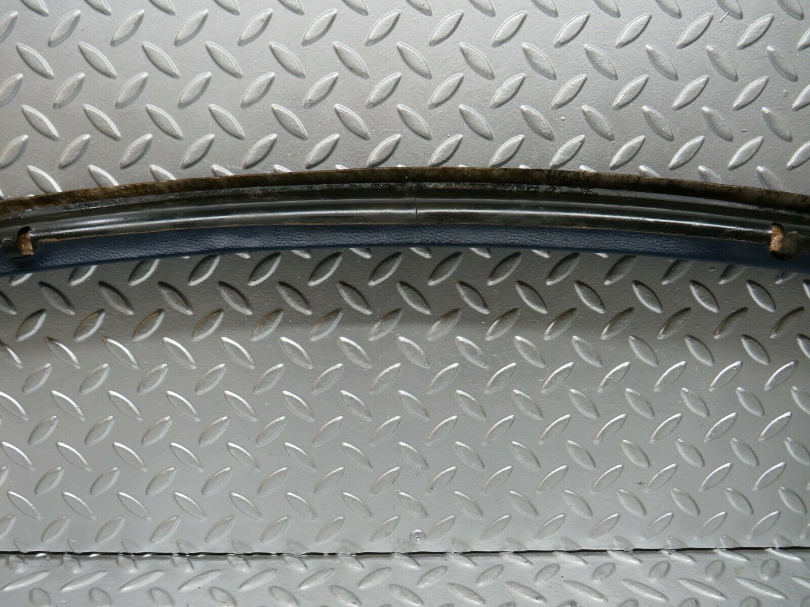 23179 Mercedes-Benz W116 350SE Rear Windscreen Inner Trim
