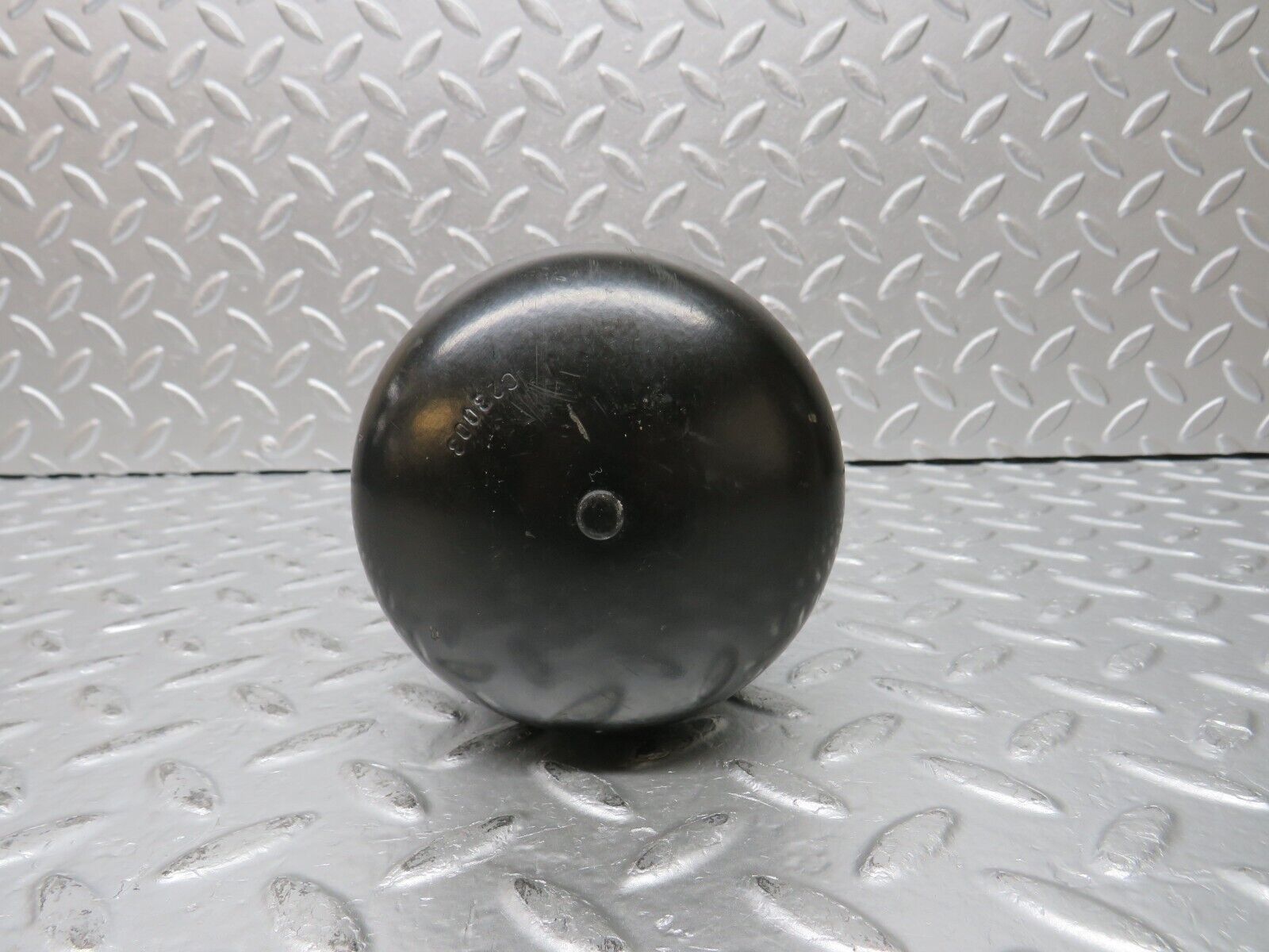 31549 Mercedes-Benz S124 220TE Wagon Rear Suspension Sphere 0037801723