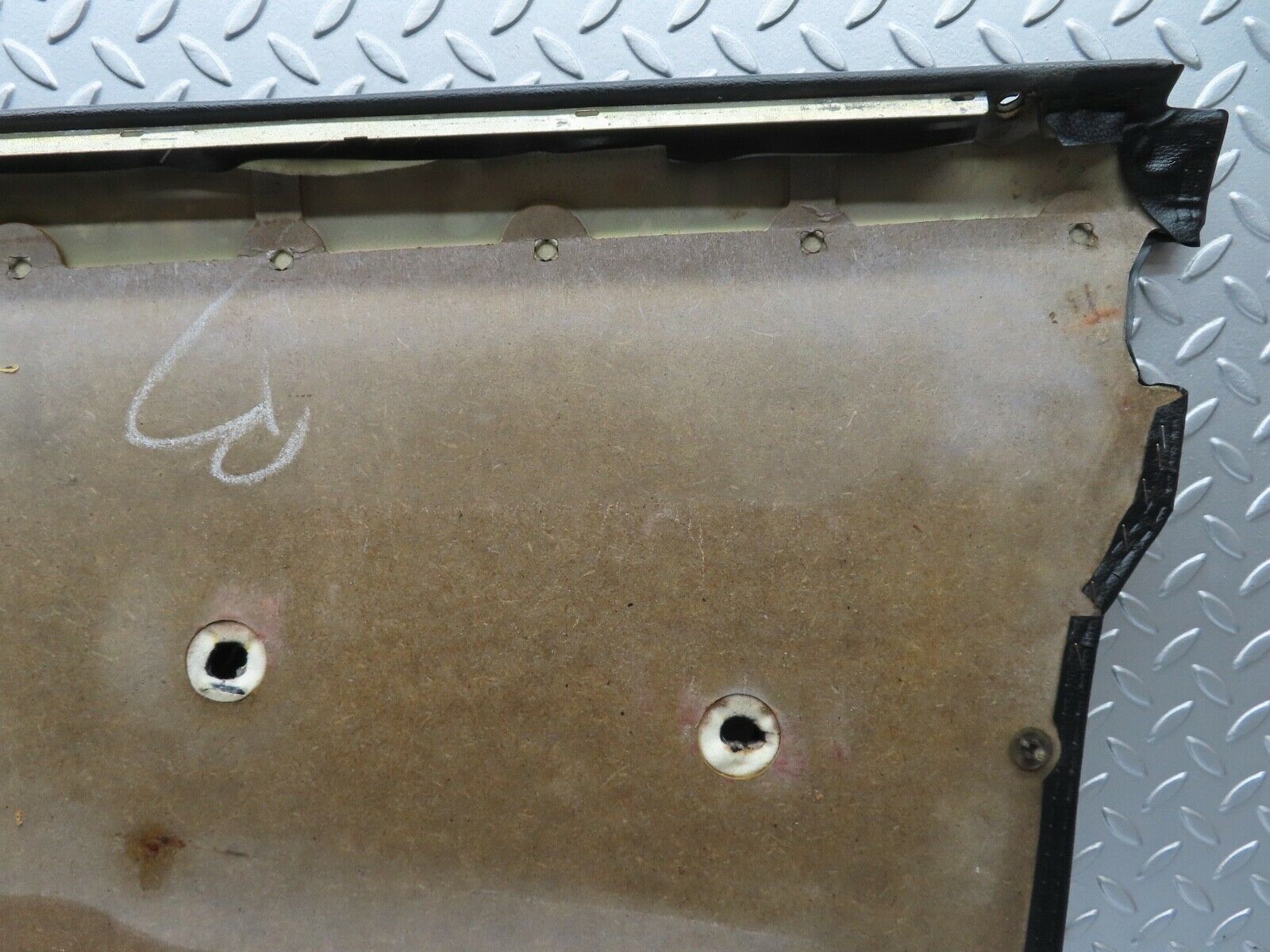 19030 Mercedes-Benz W123 300D Front Left Door Card Black