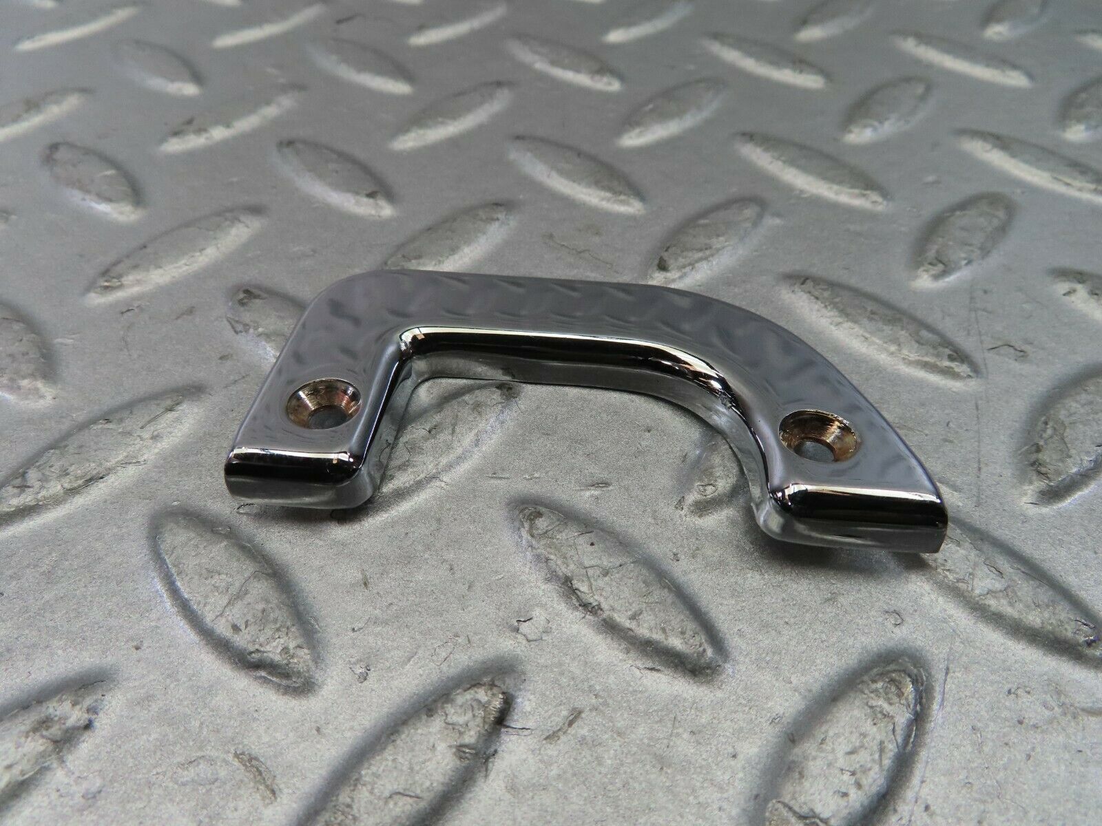 9226 Mercedes-Benz W115 Right Interior Chrome Door Latch Trim