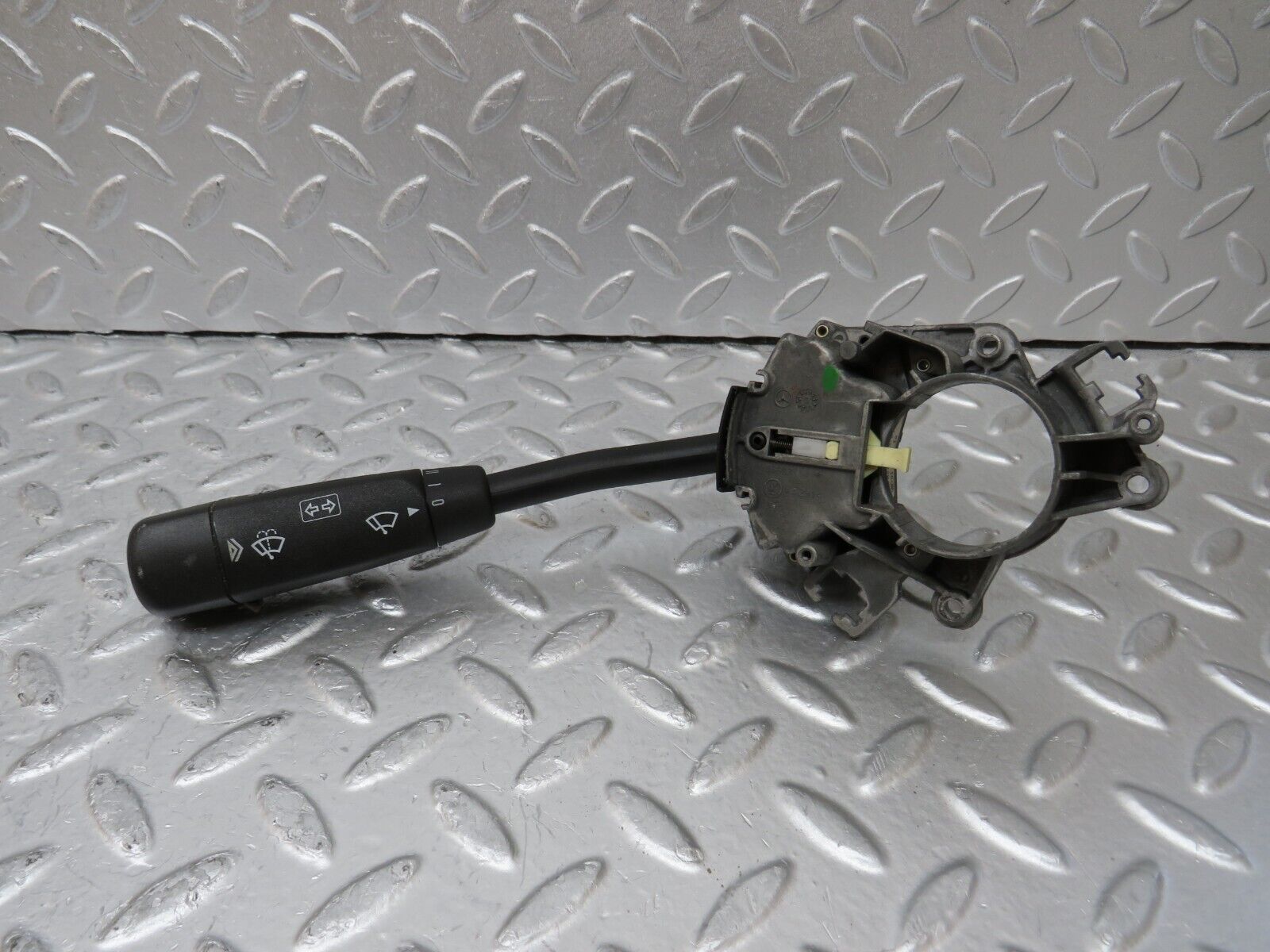 34949 Mercedes-Benz W210 320E Indicator Wiper Stalk 2105450110