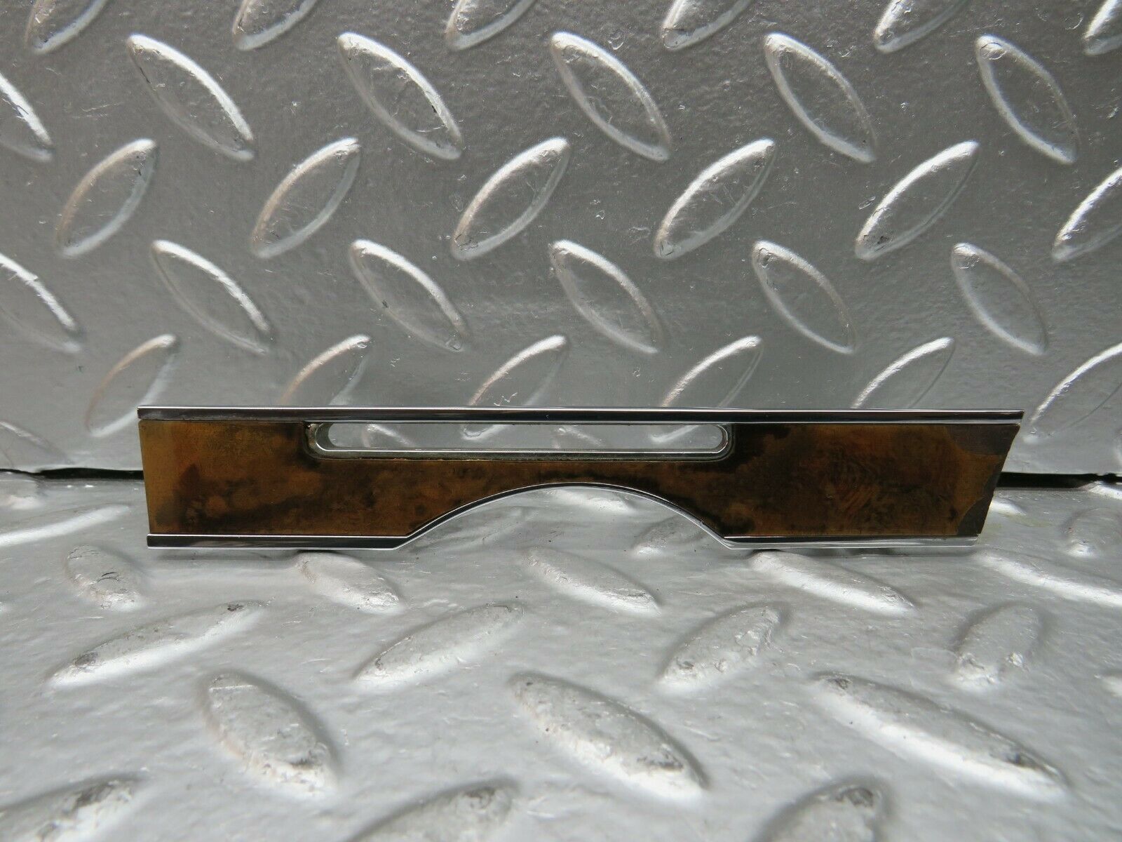 22763 Mercedes-Benz C107 450SLC Coupe Dashboard Trim Right Side 1076891671