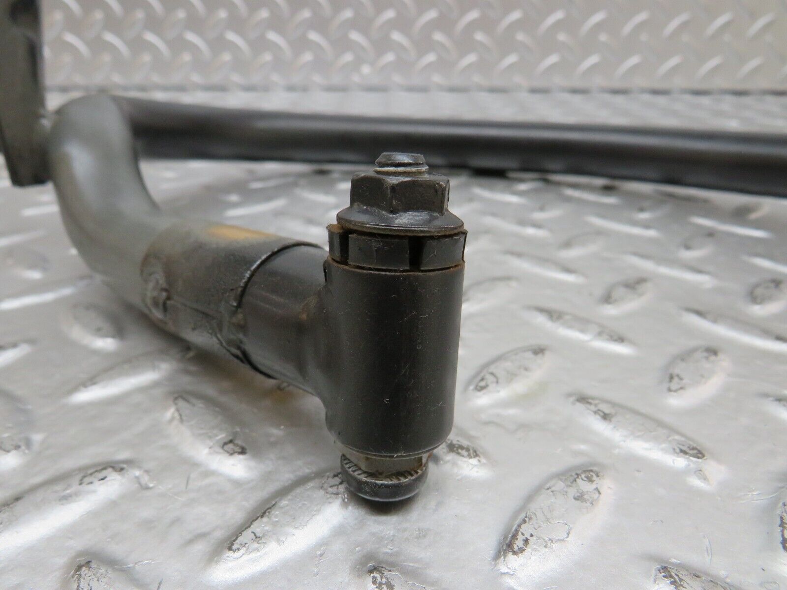 26603 Mercedes-Benz C124 220CE Coupe Boot Trunk Lid Hinge Right Side