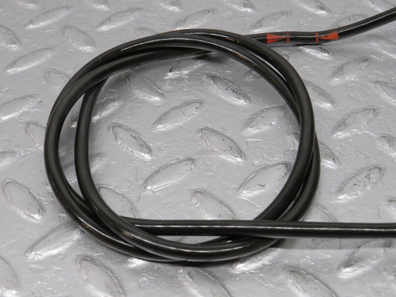 38576 Mercedes-Benz R129 280SL Coupe Suspension Roll Bar Cable 1295400409