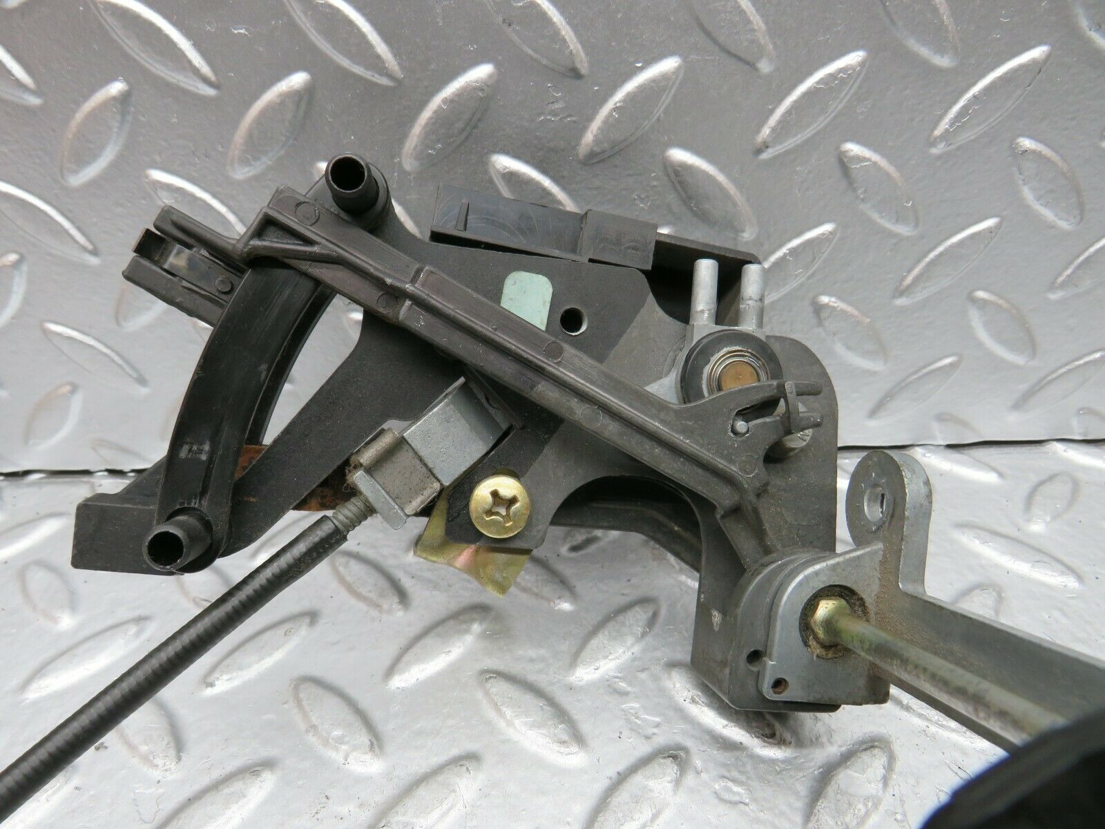 22711 Mercedes-Benz C107 450SLC Coupe Heater Control