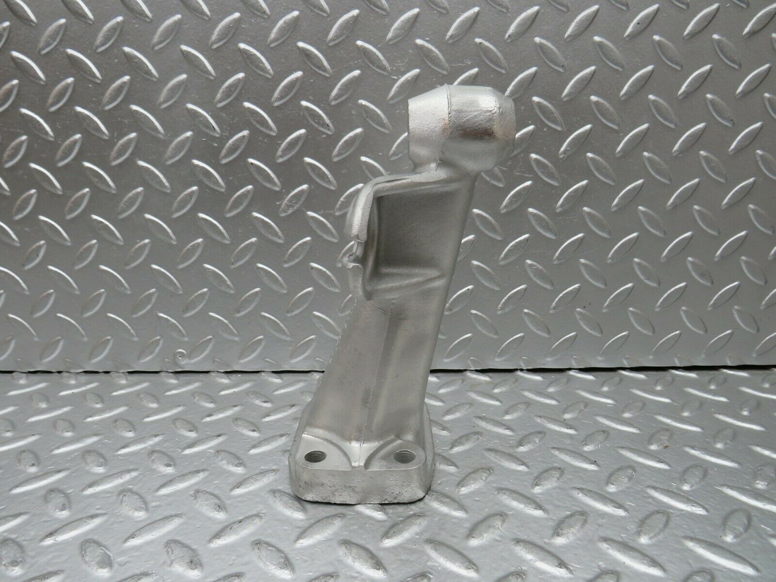 24110 Mercedes-Benz W123 280E Engine Mount Bracket 1232230304